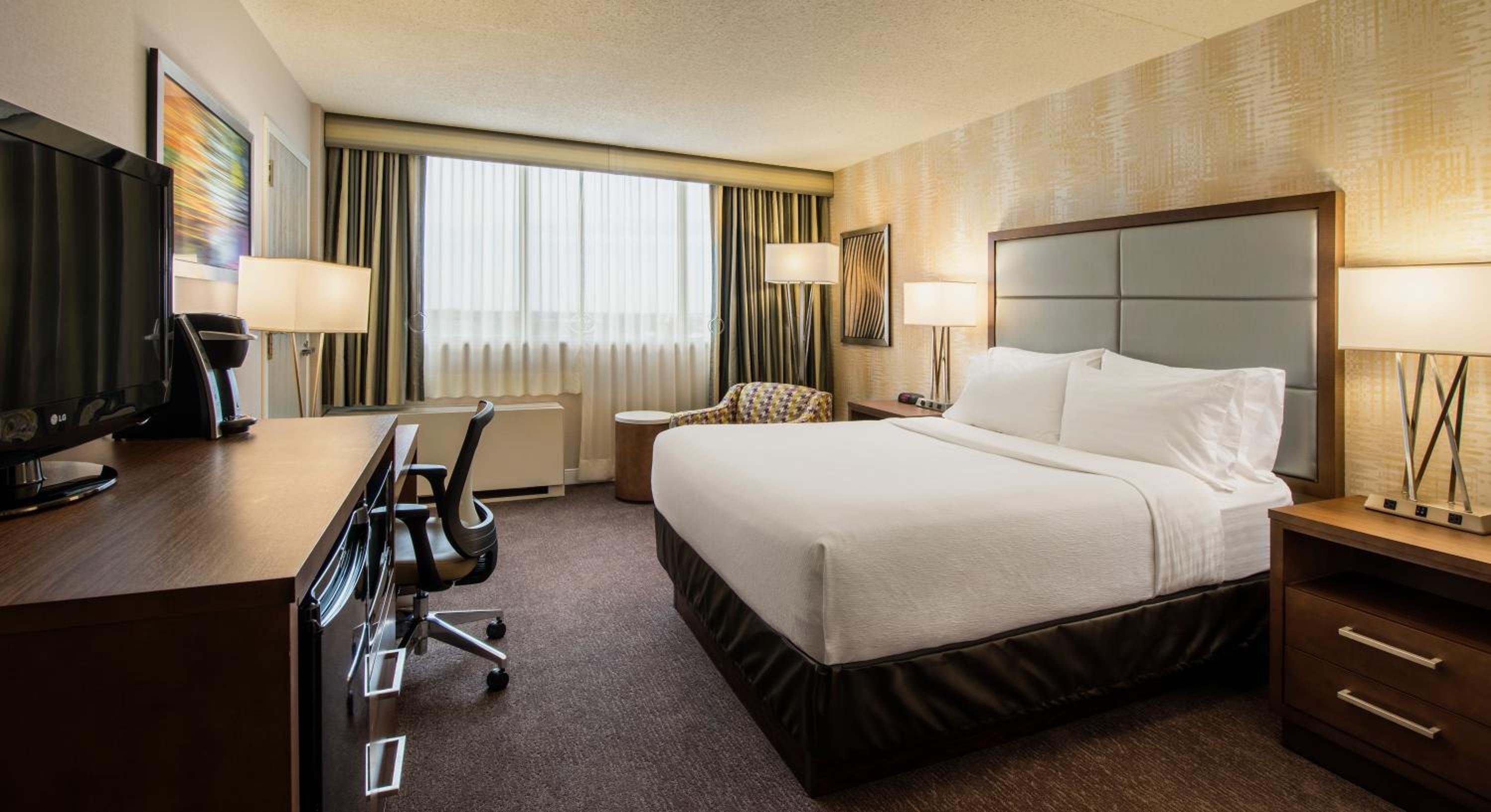Standard King Room - High Floor