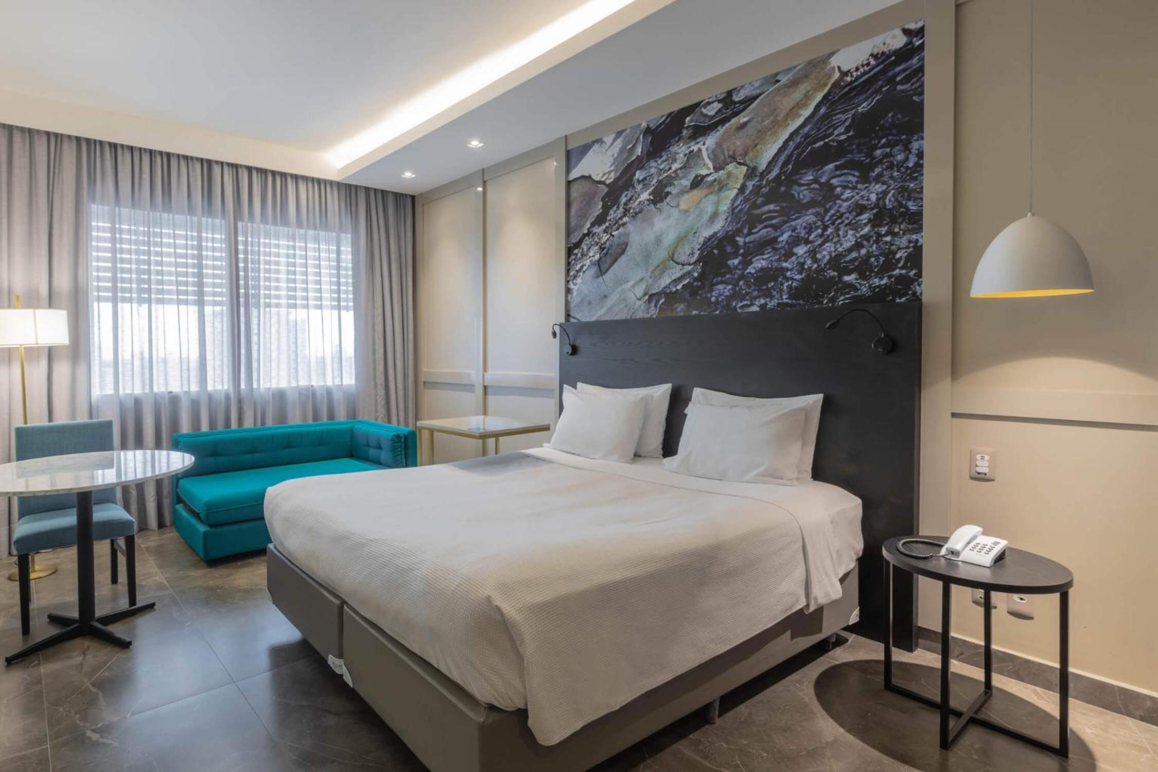 Deluxe Superior Room