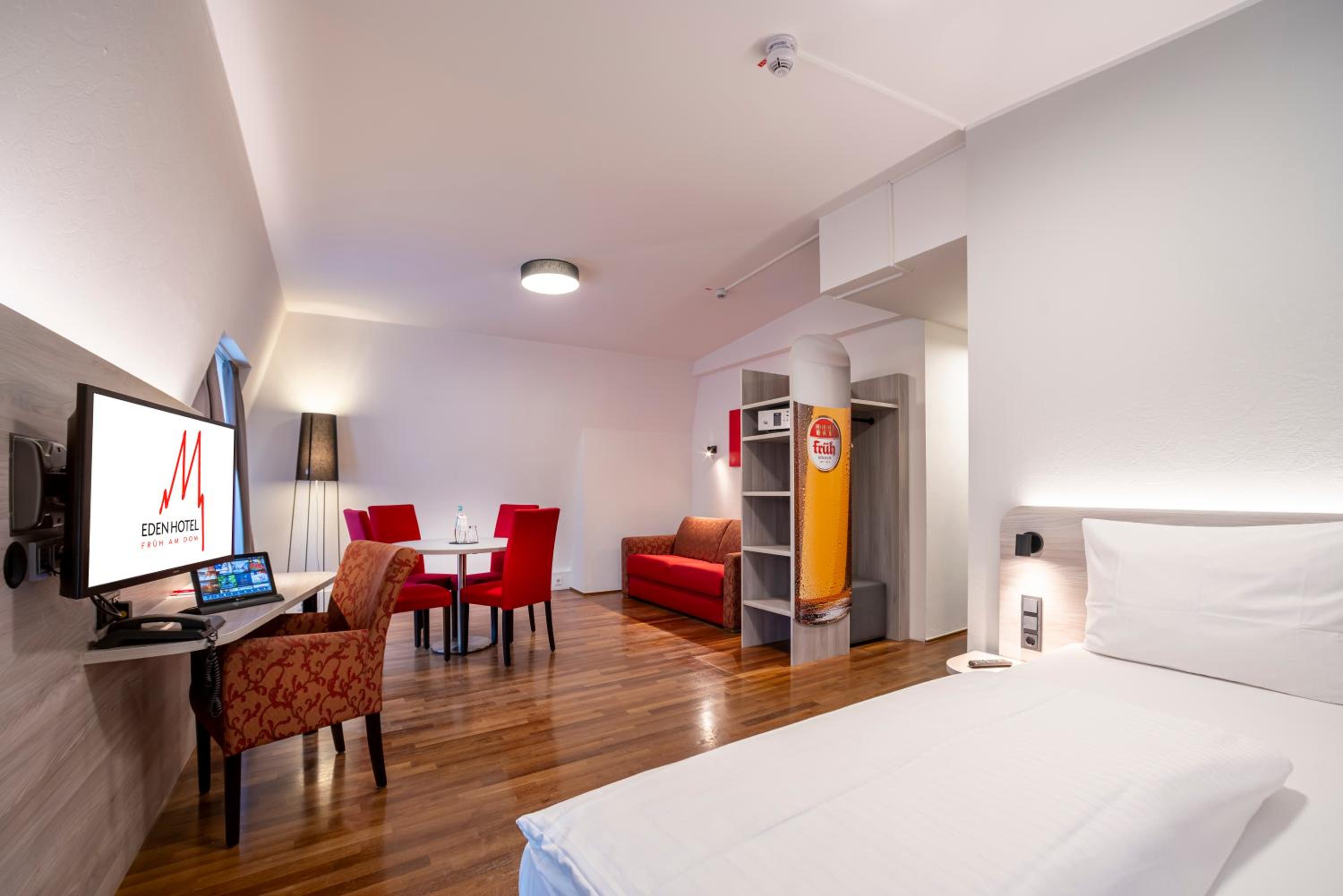 Superior Double Room with Cathedral View