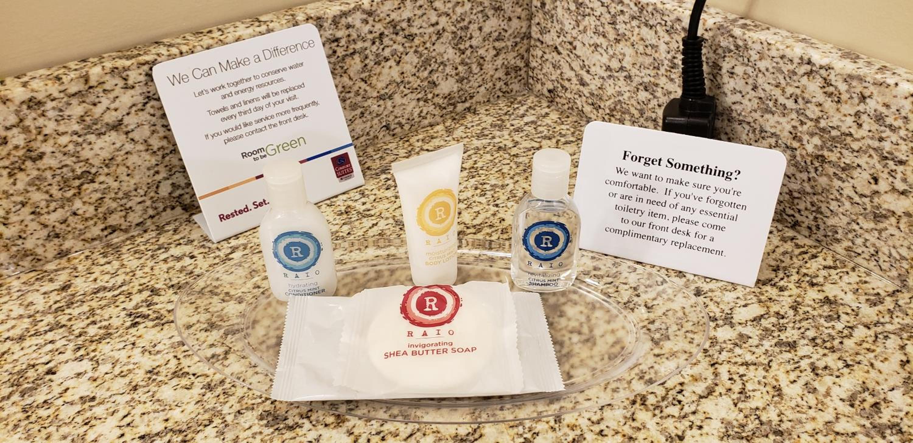 King Suite - Non-Smoking