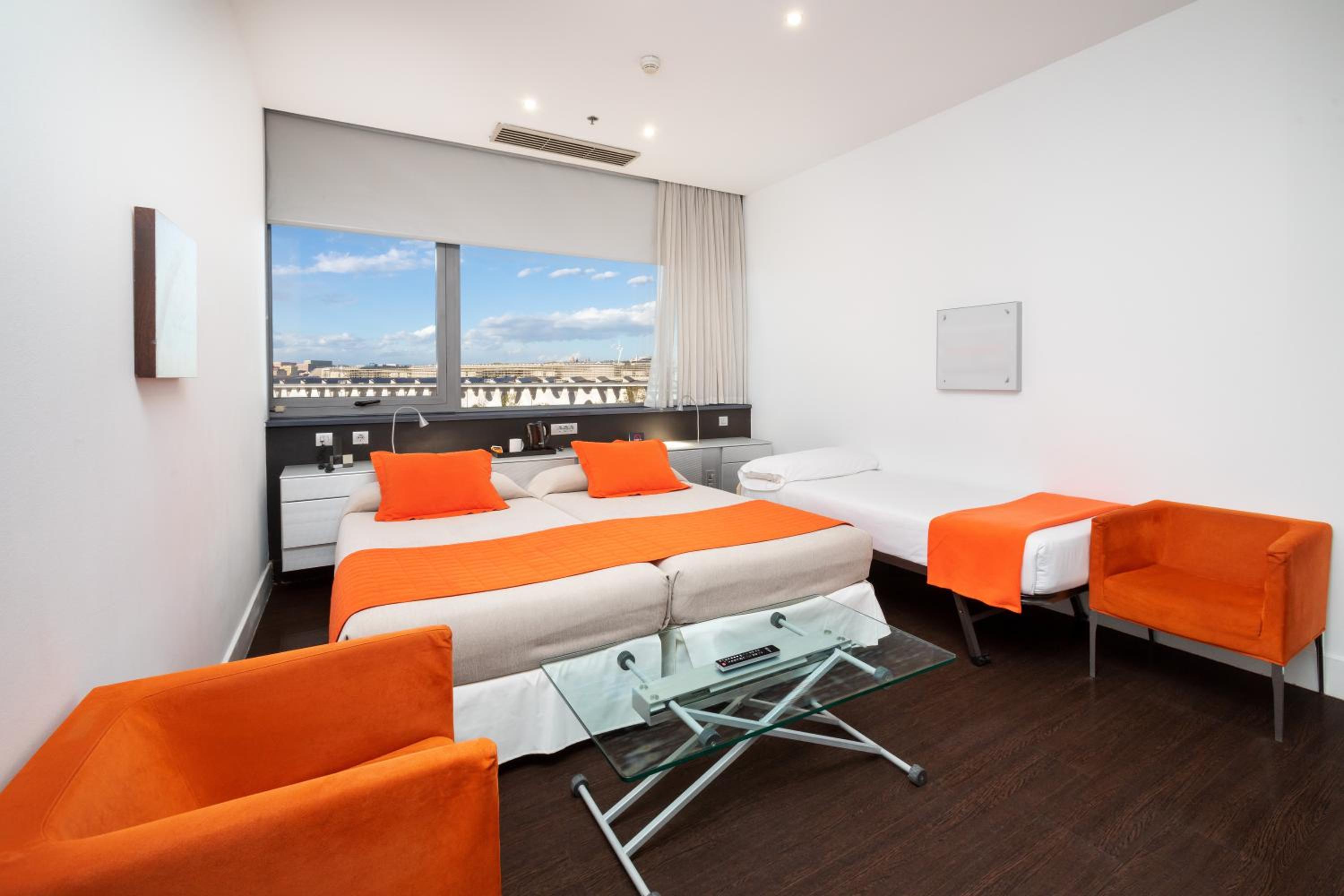 Elegance Triple Room