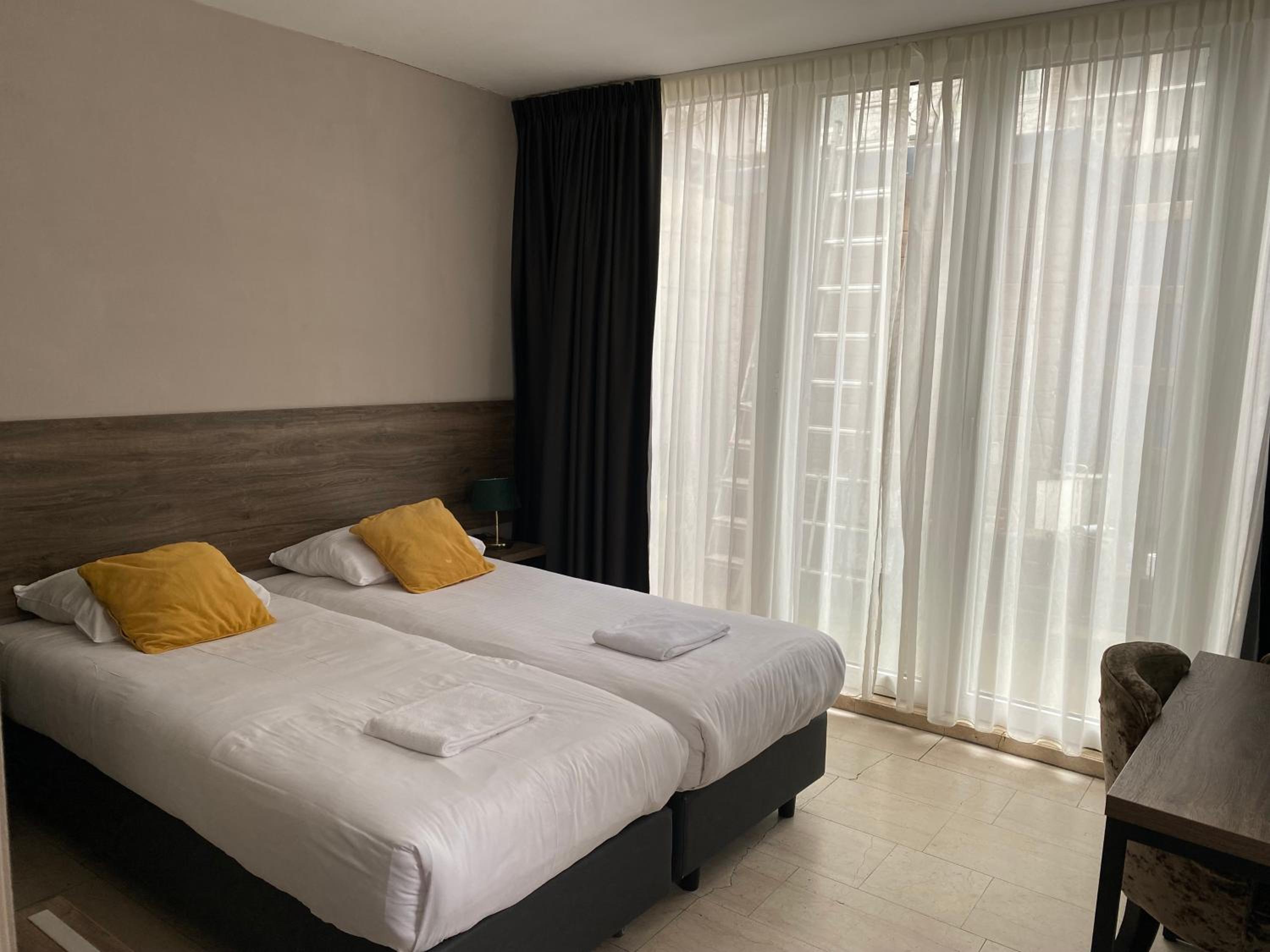 Double or Twin Room with Private Bathroom