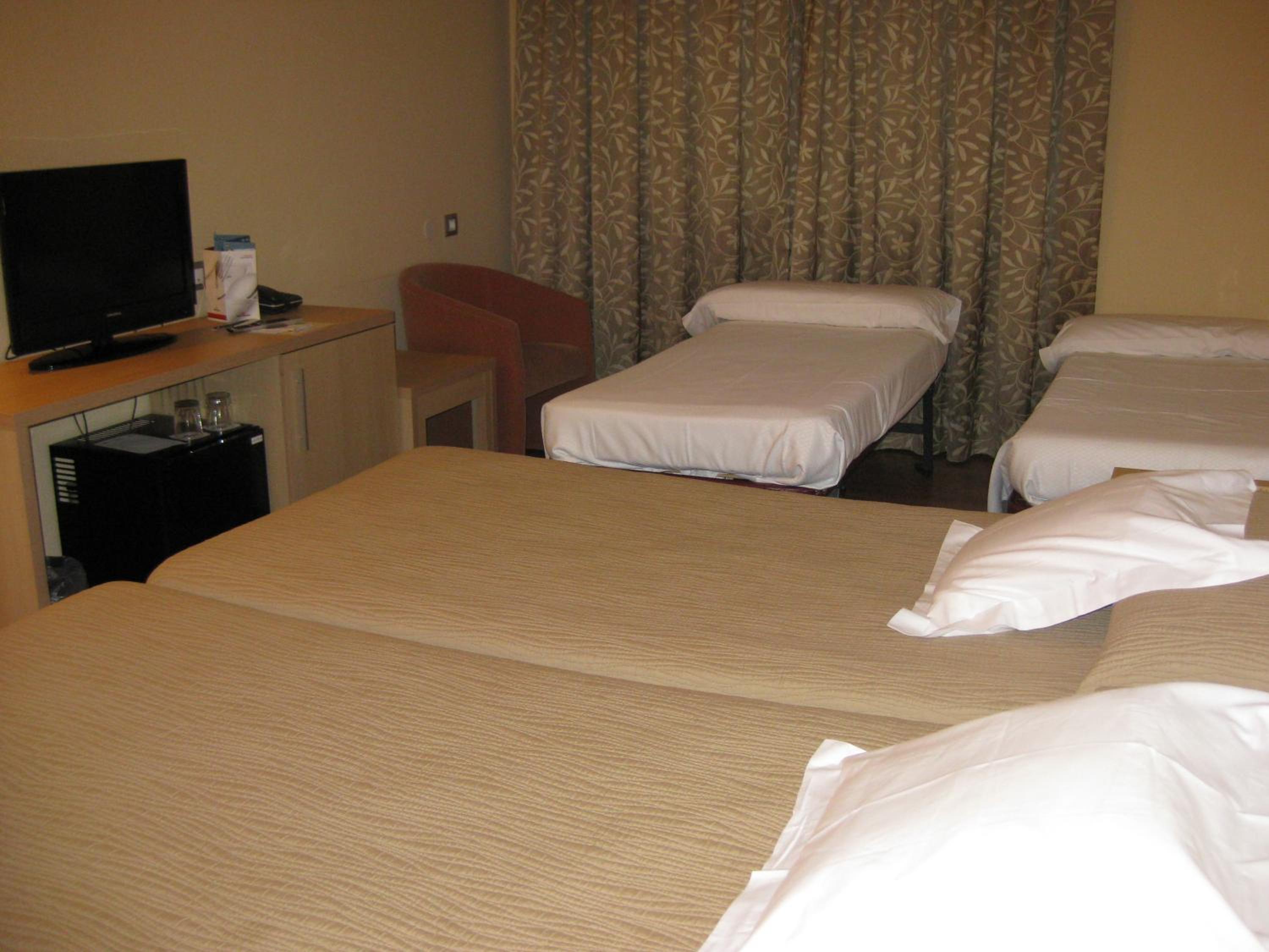 Quadruple Room with Mountain View and Spa Access