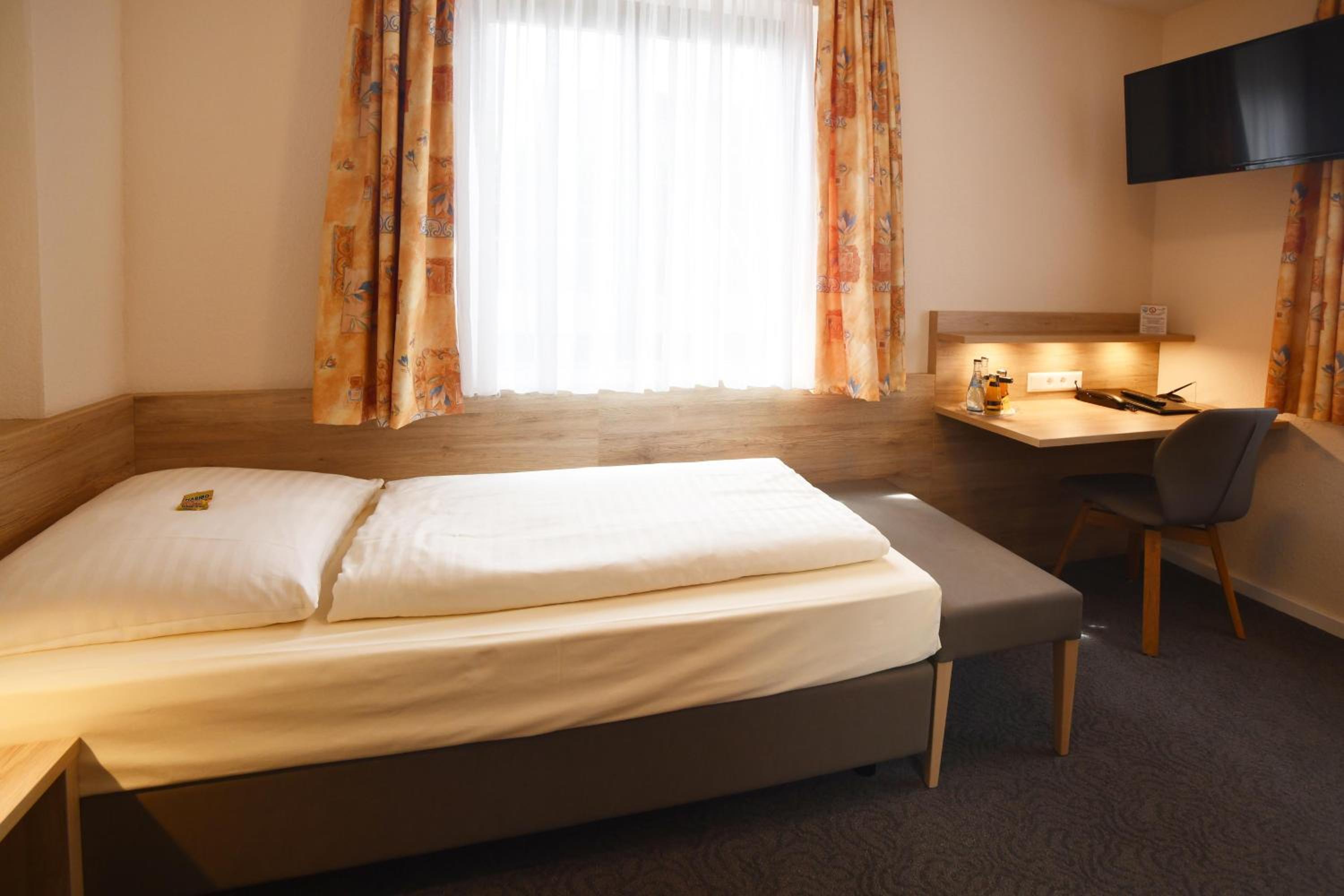 Comfort Single Room