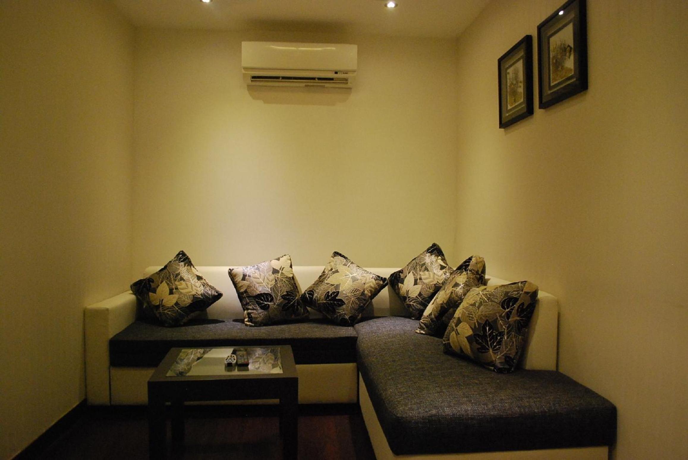 Luxury Suite