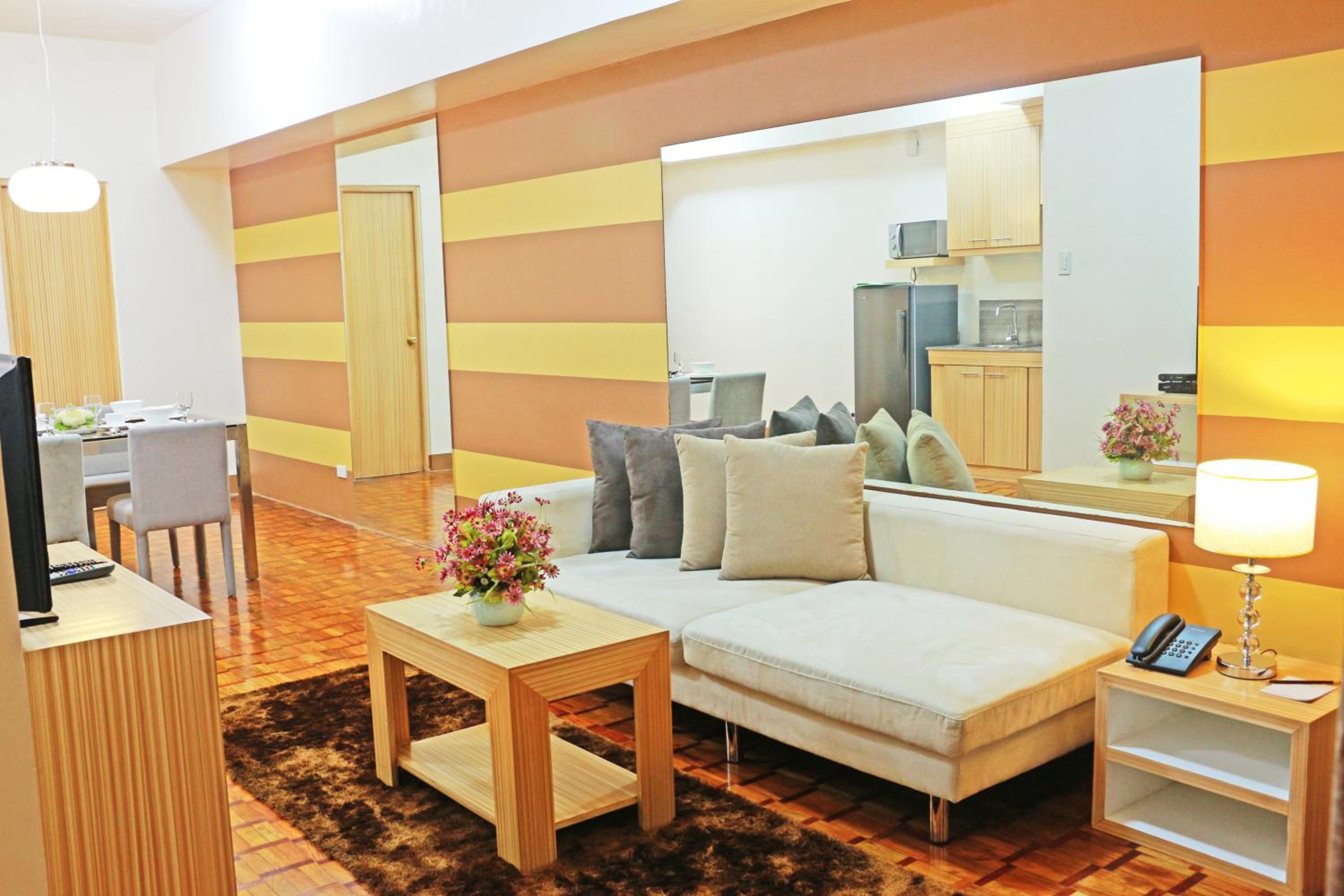 One-Bedroom Suite