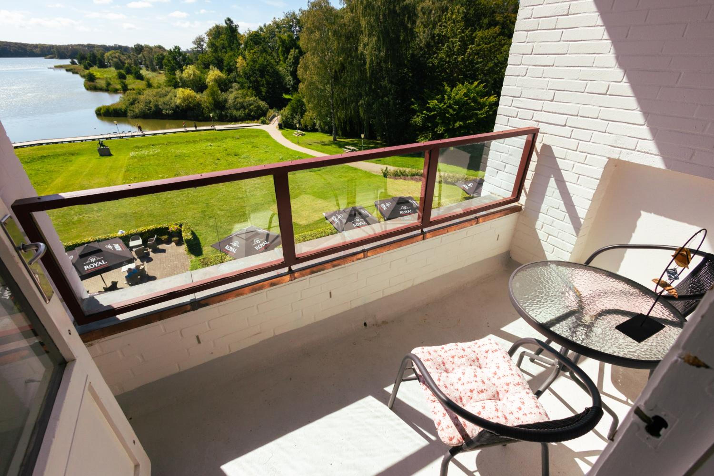 Superior Double Room with Lake View