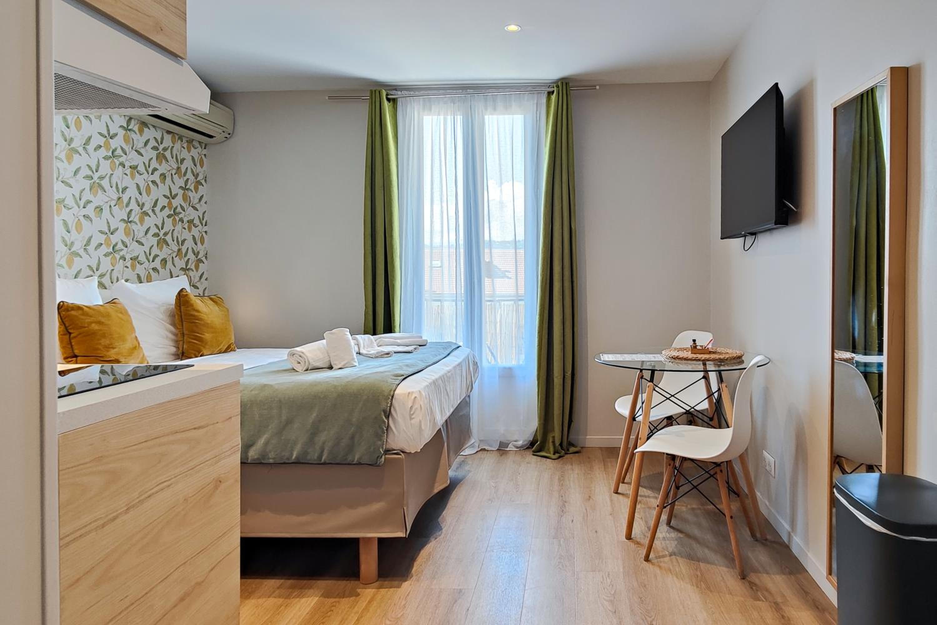 Standard Double Studio