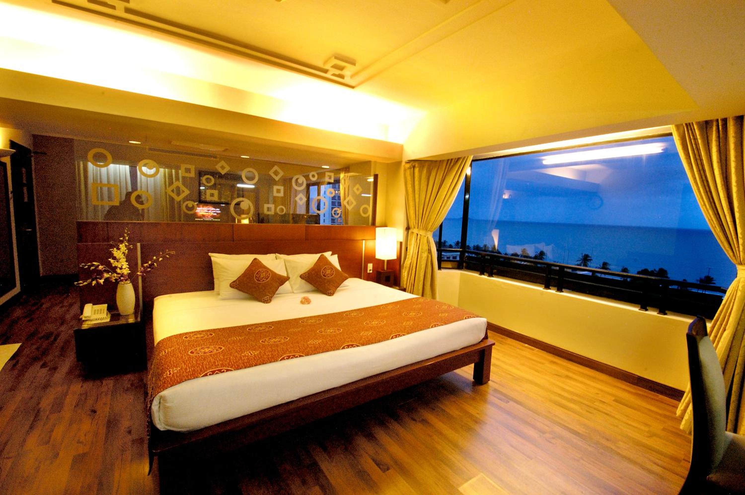 Suite with Sea View
