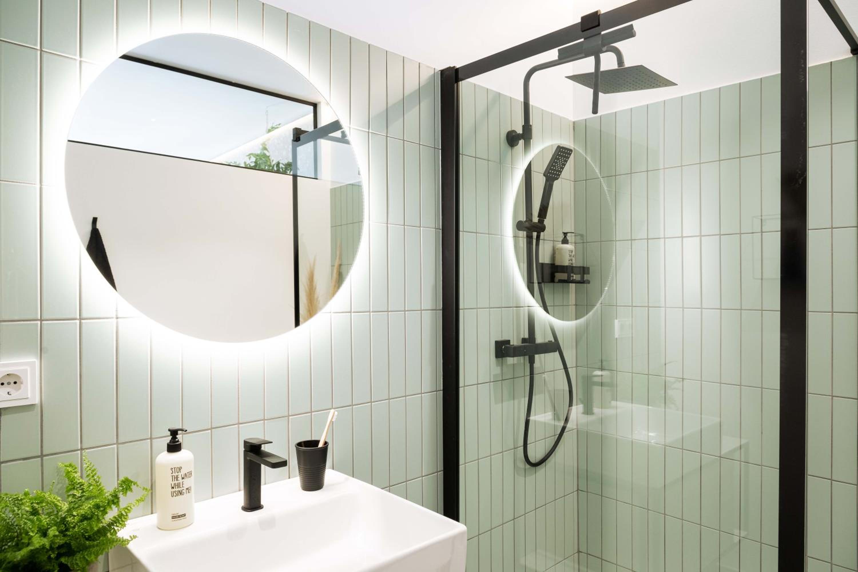 One-Bedroom Apartment with French Balcony 