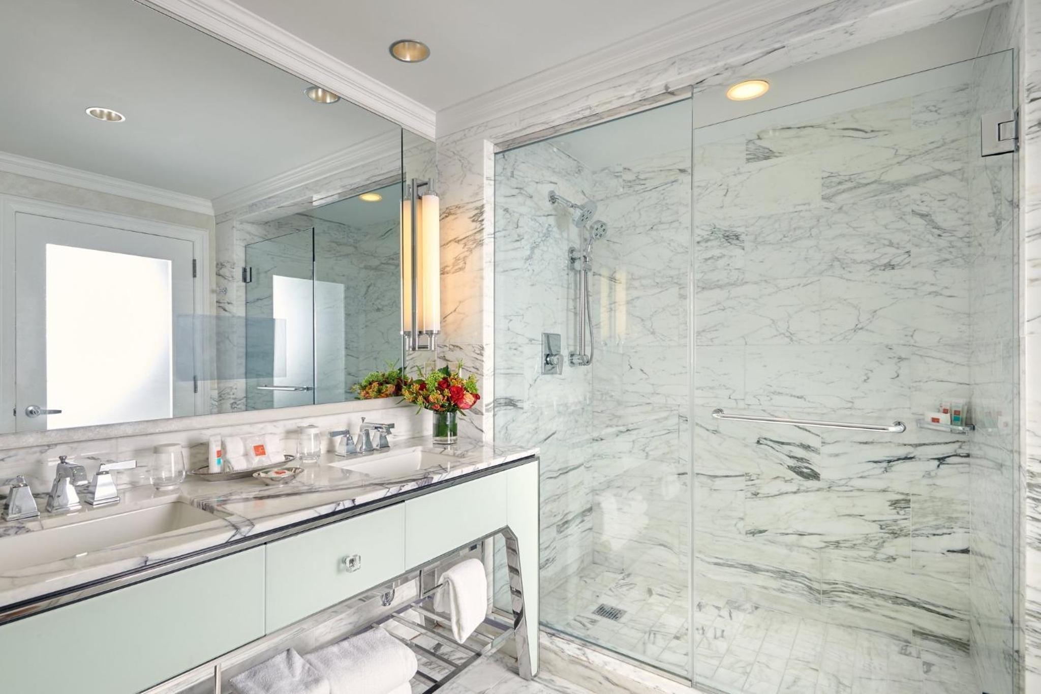 Grand Executive Suite