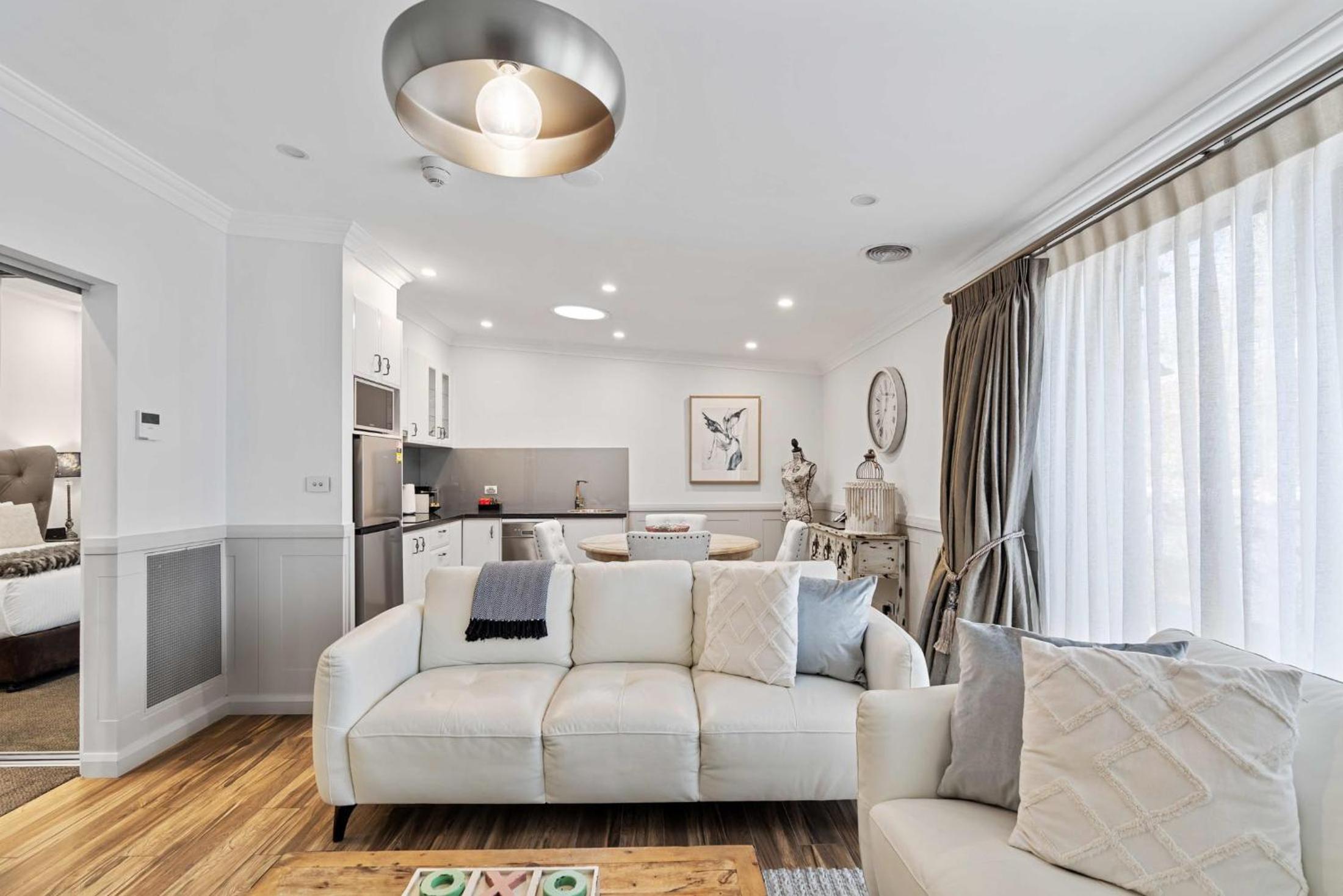 Blanche Residence With Private Courtyard