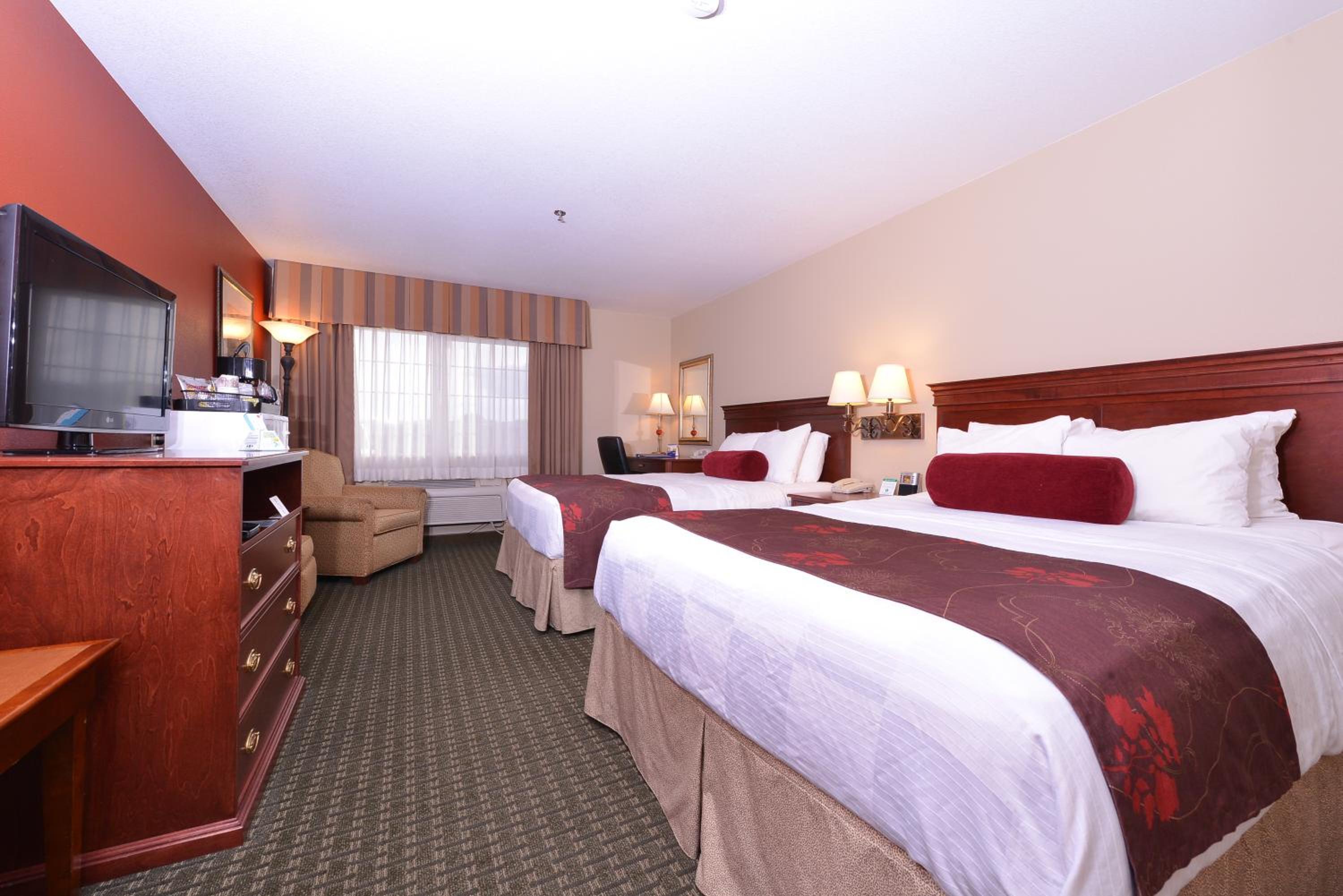 Queen Room with Two Queen Beds - Disability Access