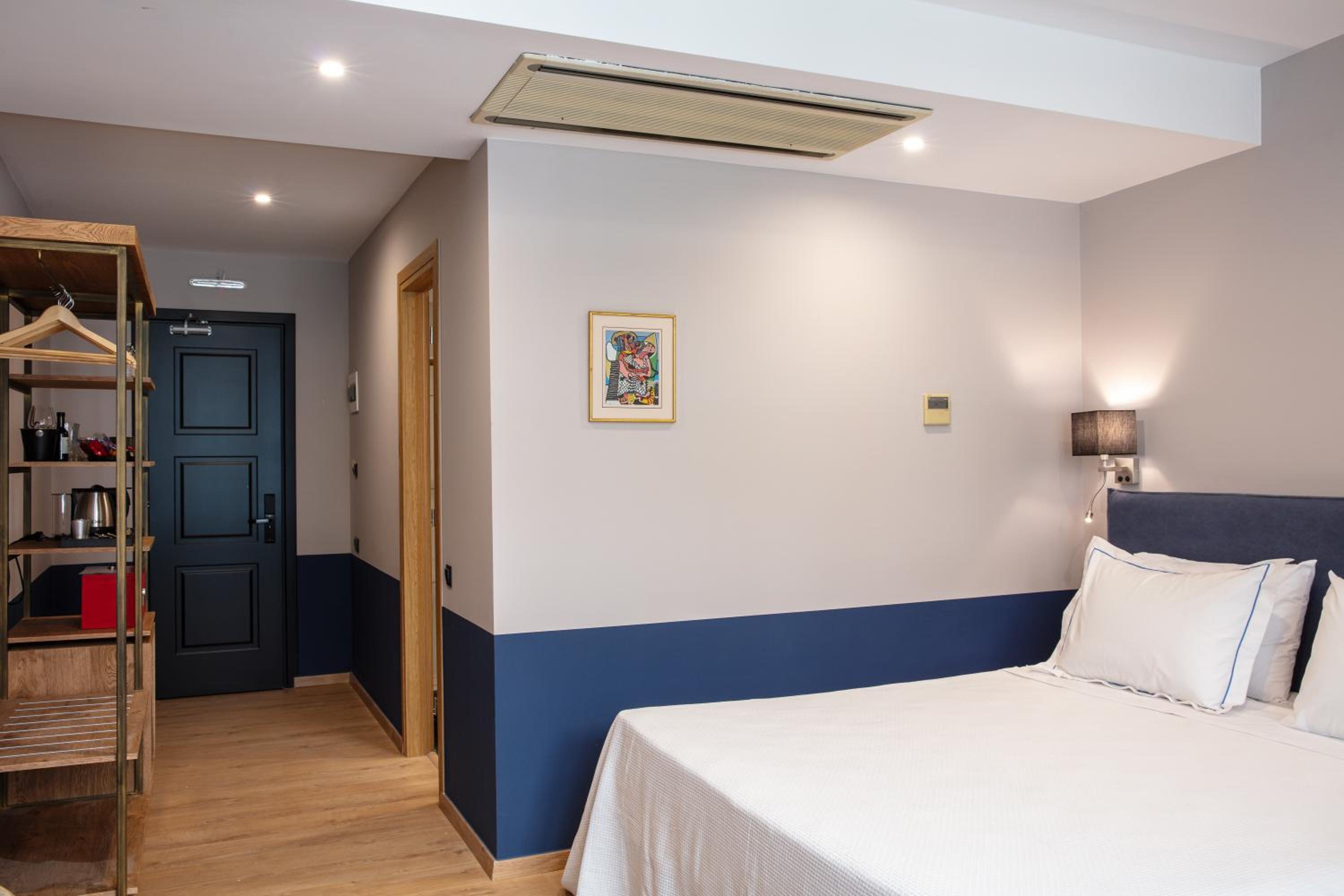 Junior Suite with City View