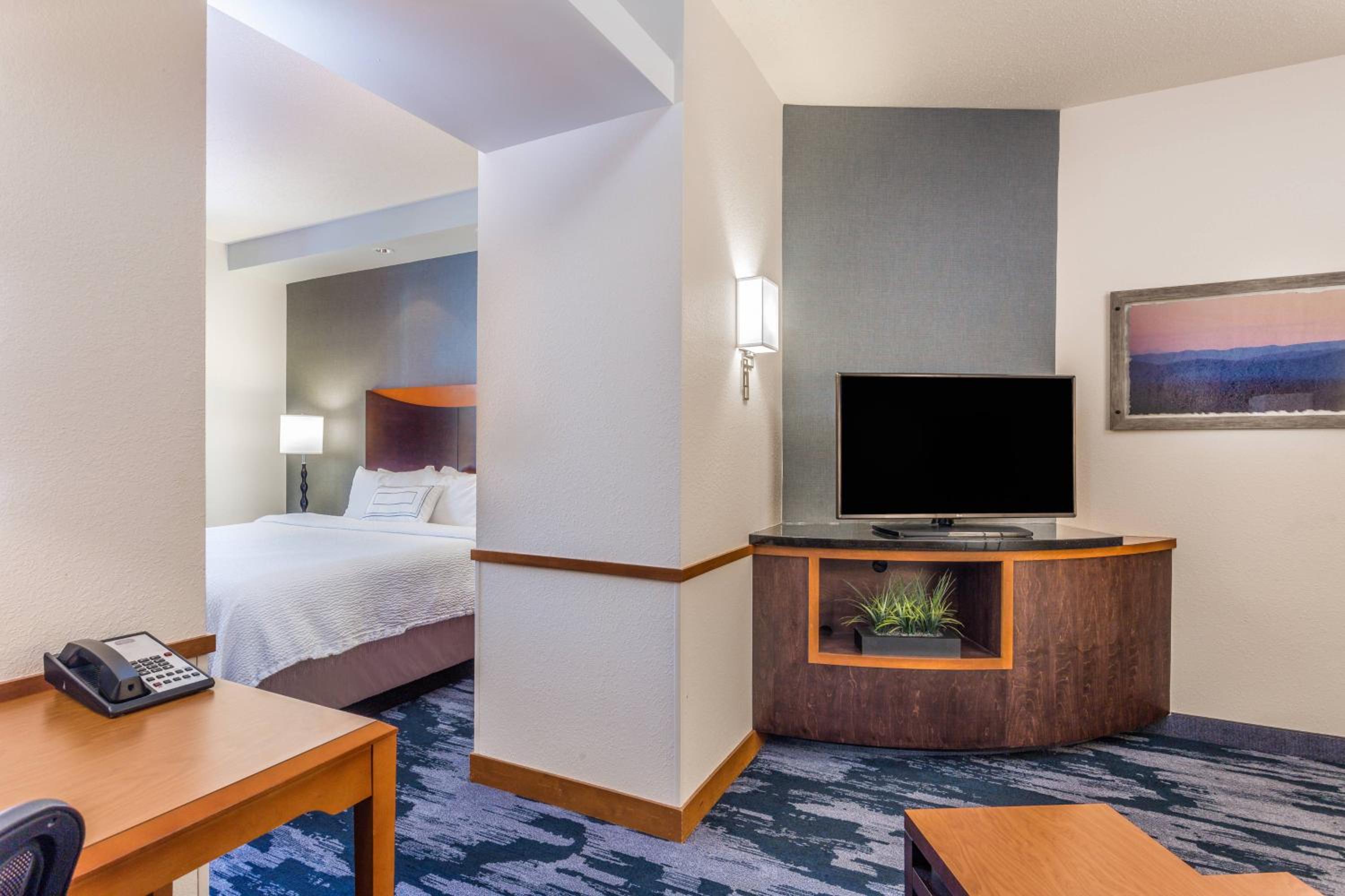 Junior King Suite