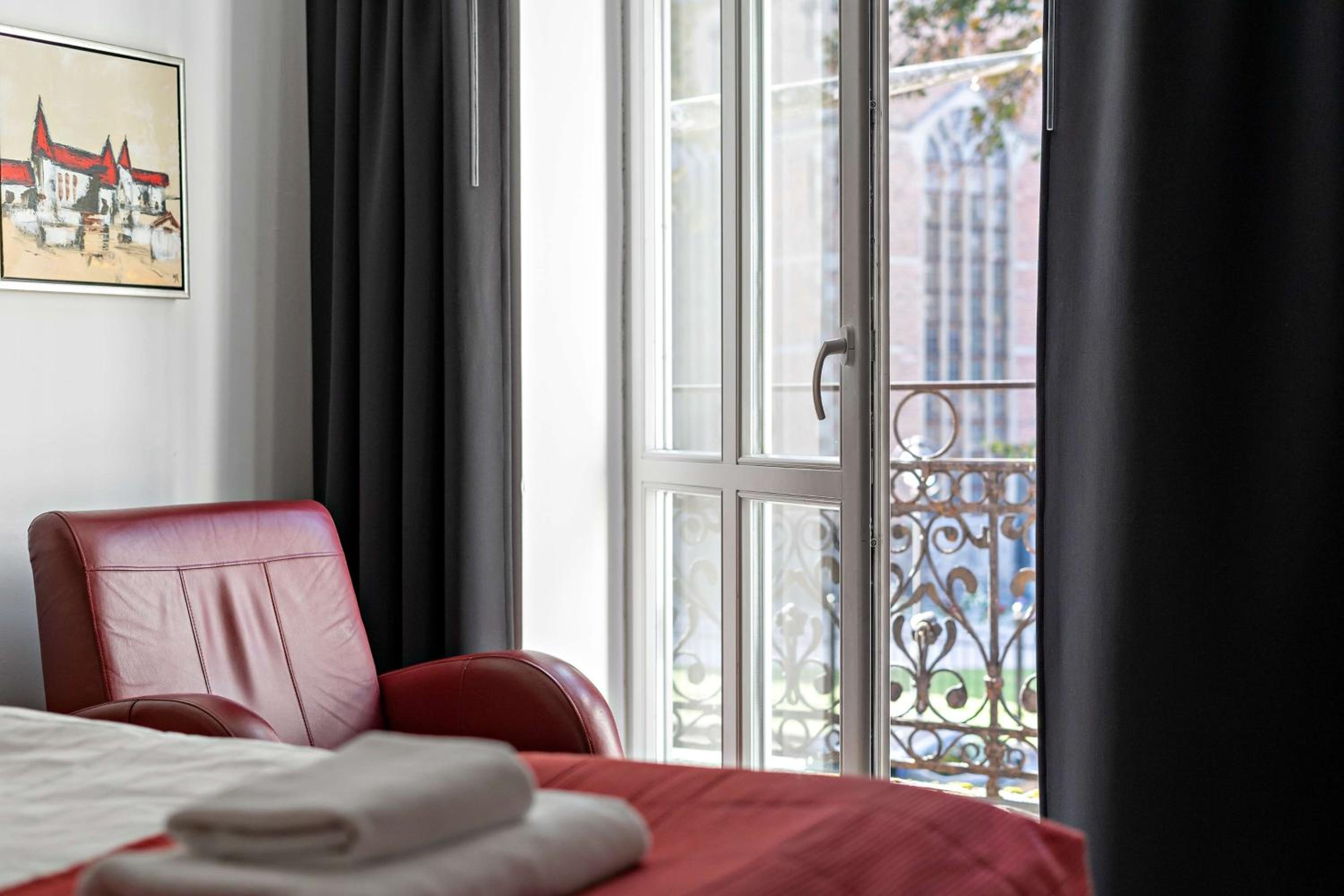 Superior King Room - Non-Smoking