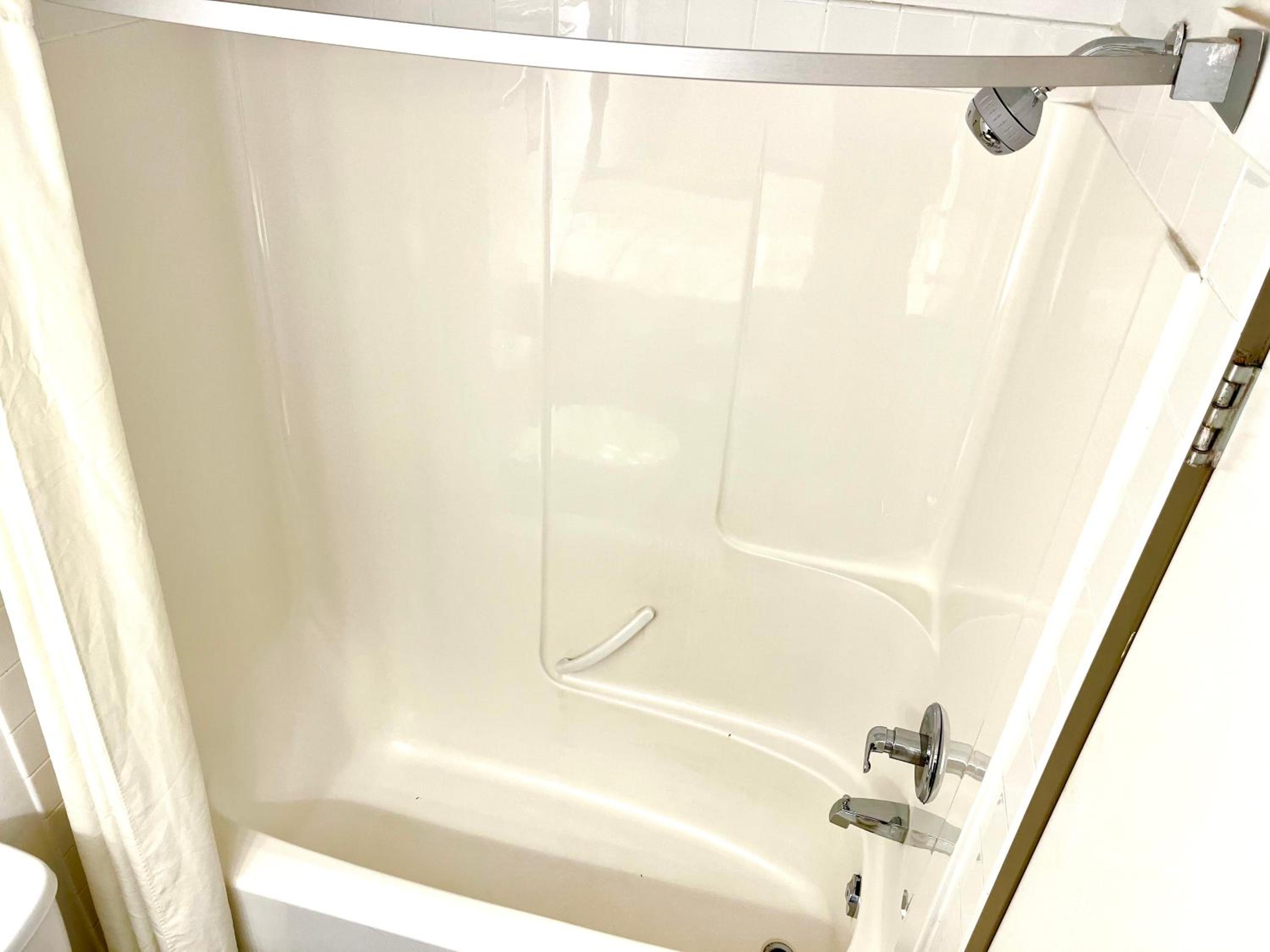 King Room - Non-Smoking