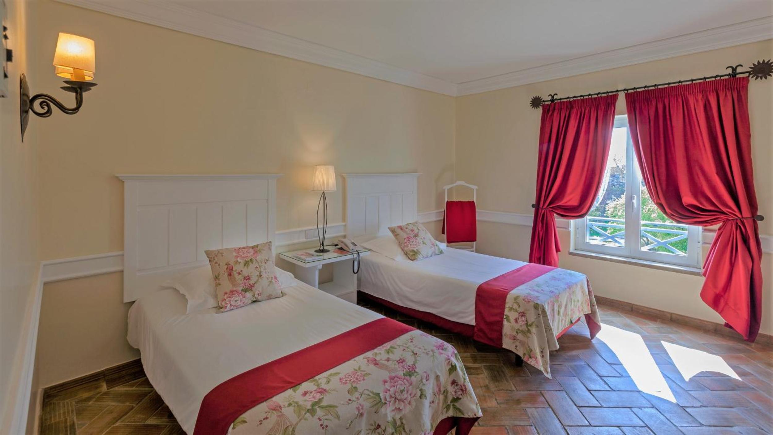 Classic Room with Garden View