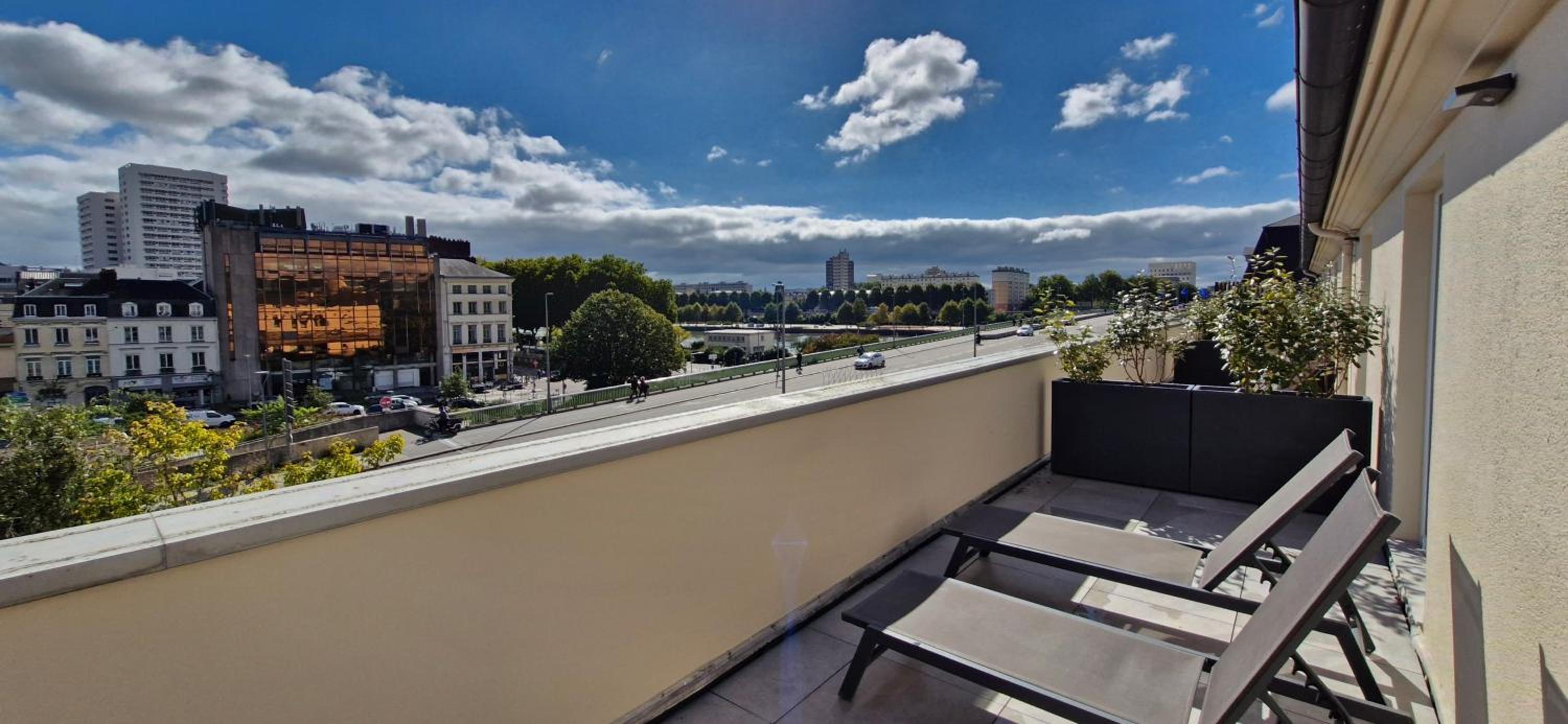 Double Room with Terrace
