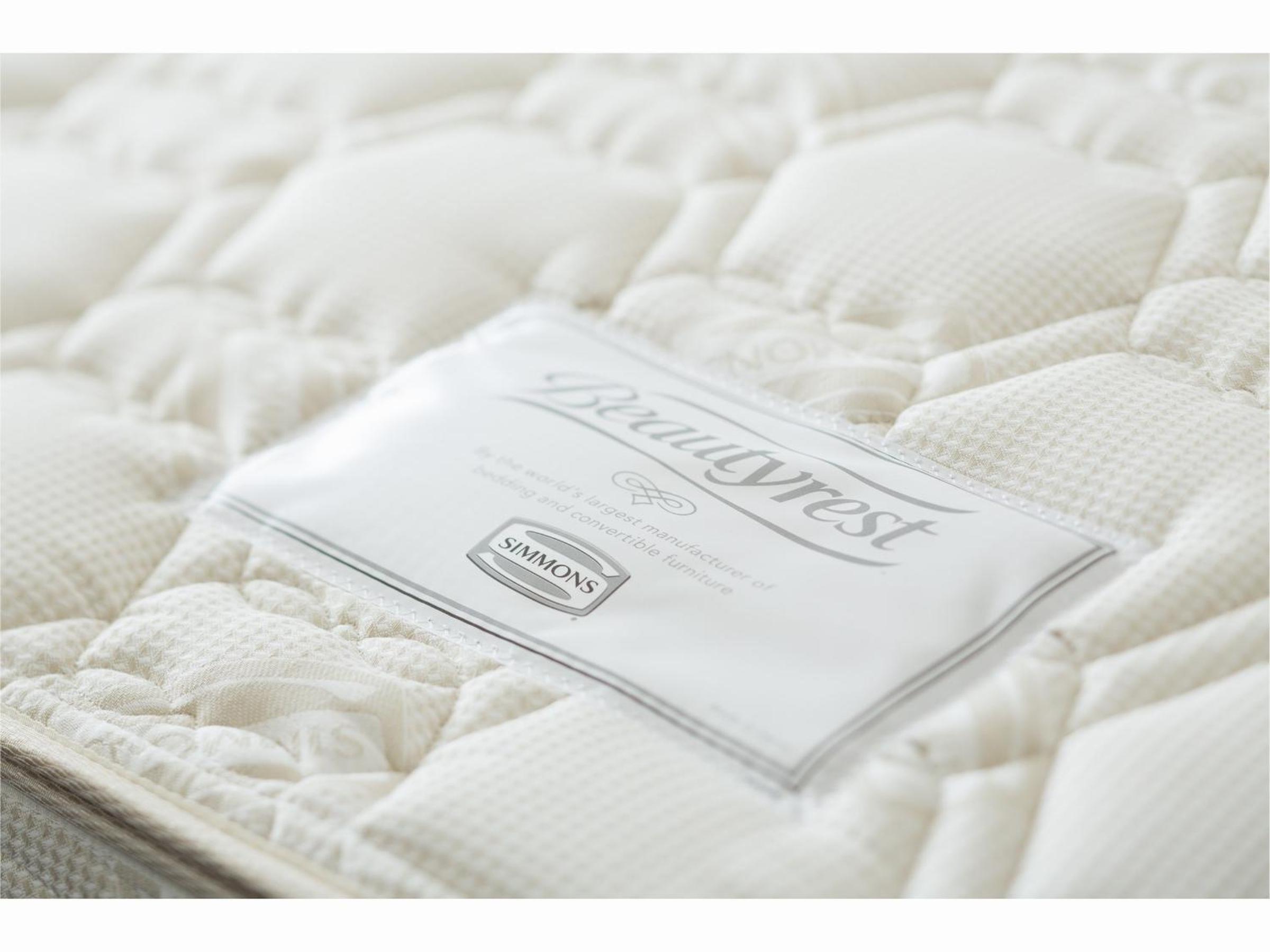 Deluxe Twin Room with Private Bath