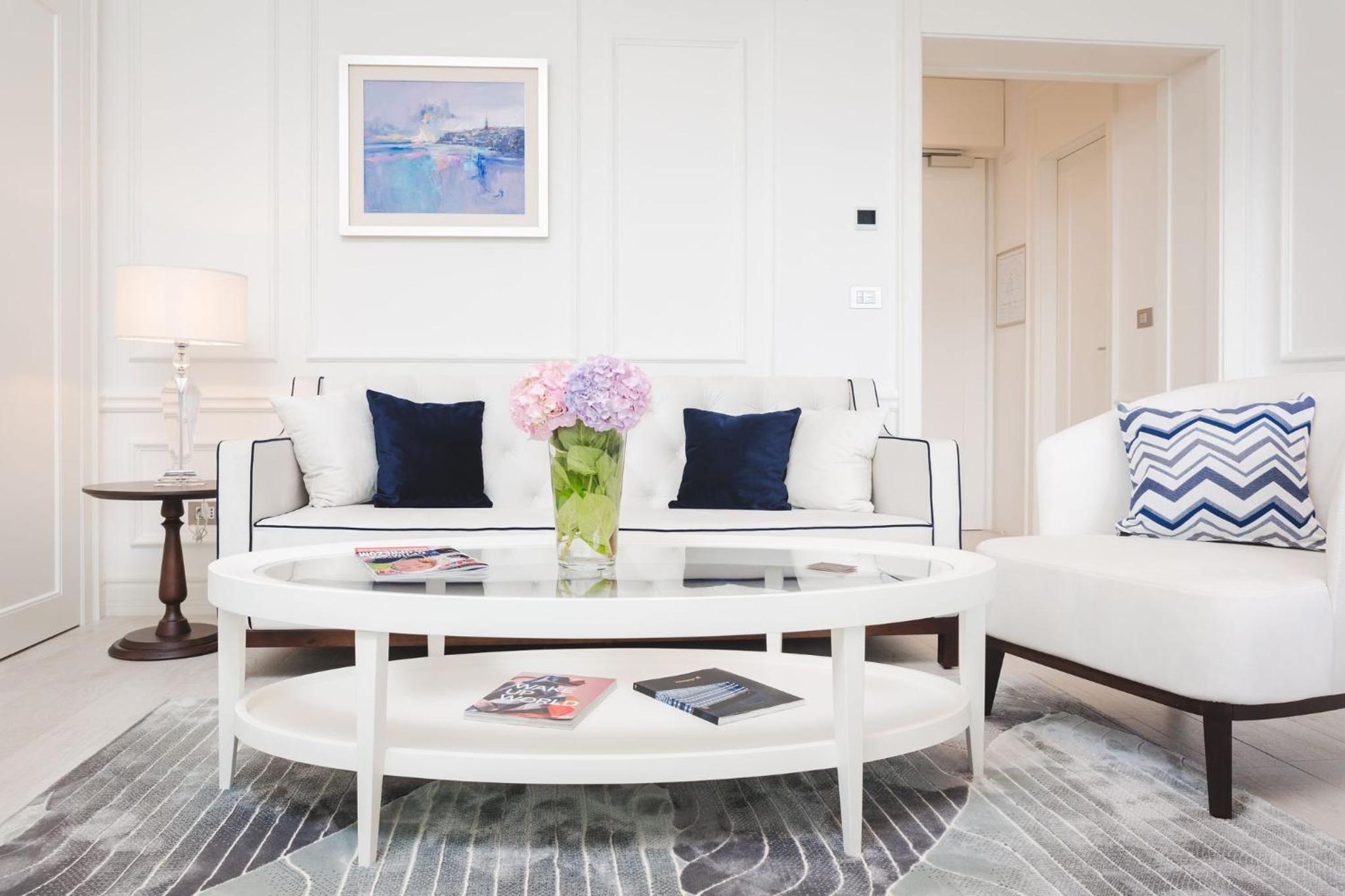 Deluxe Suite with Terrace and Sea View