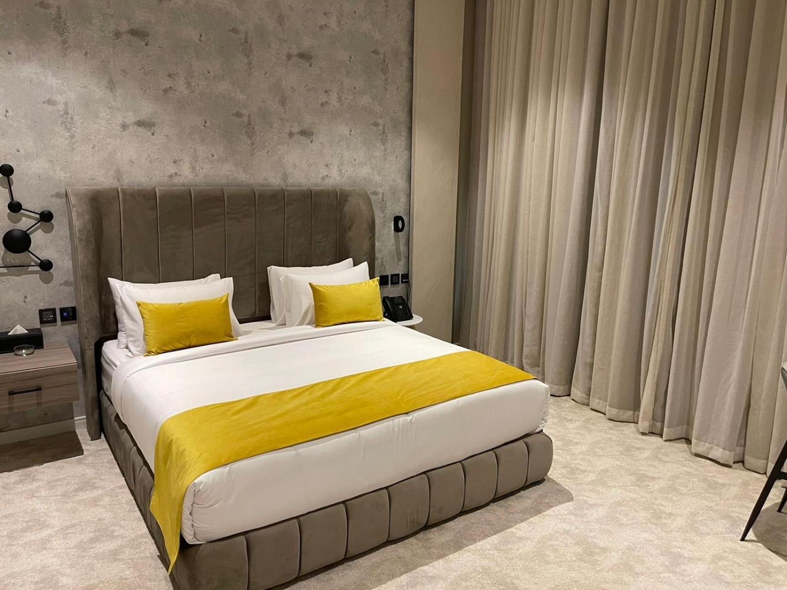 Executive Suite