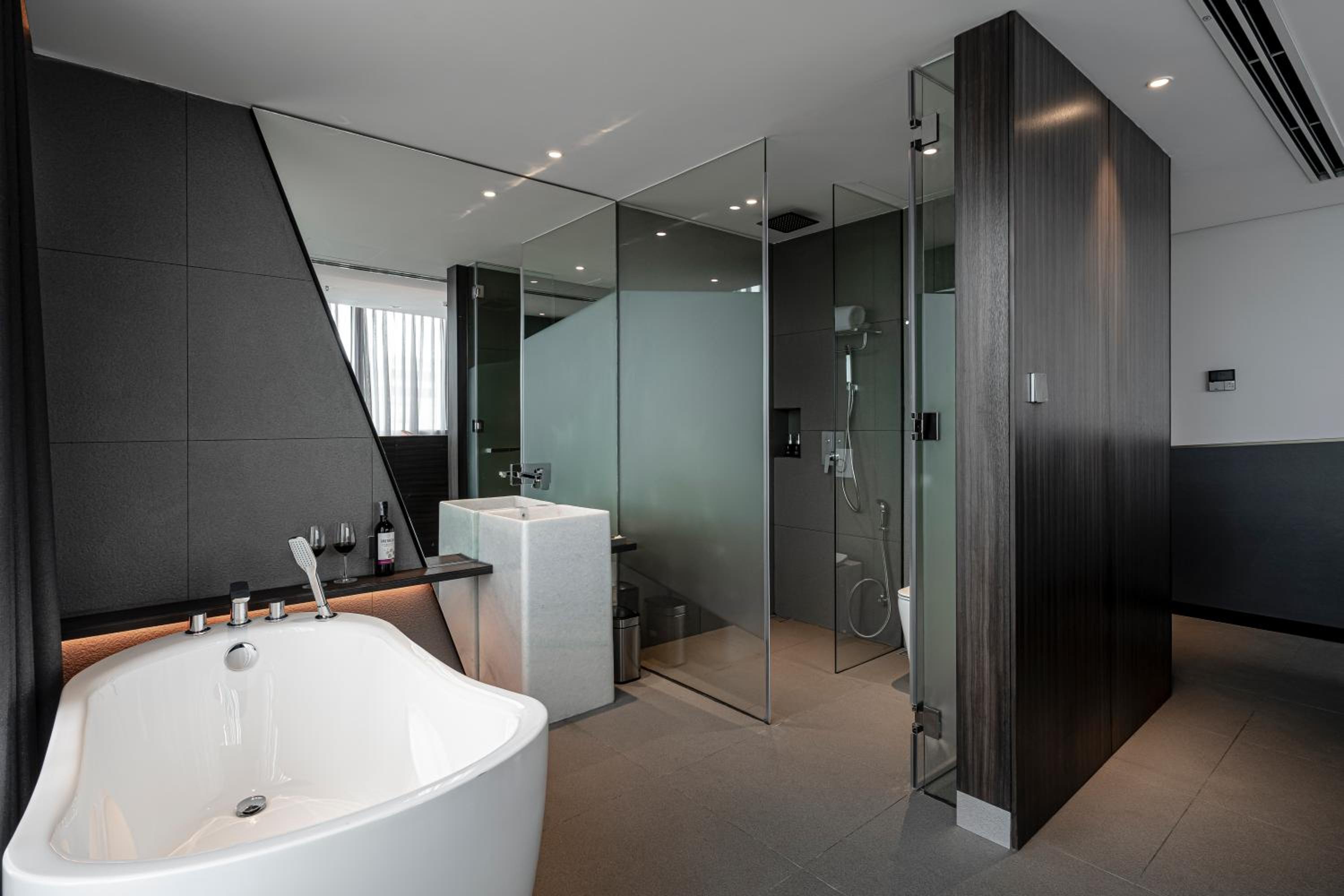 Suite with Balcony and City View
