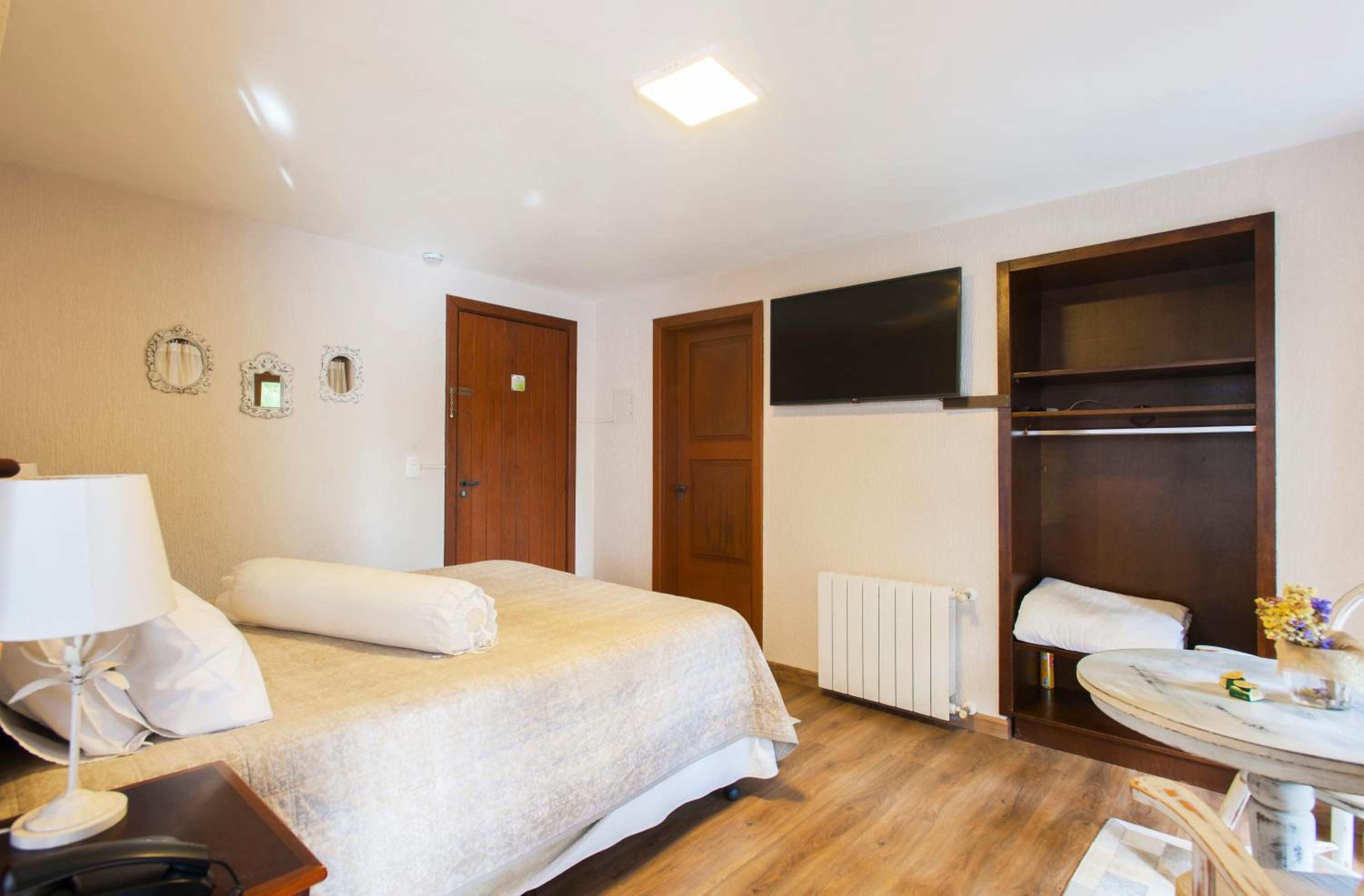 Master Suite com banheira de imersão