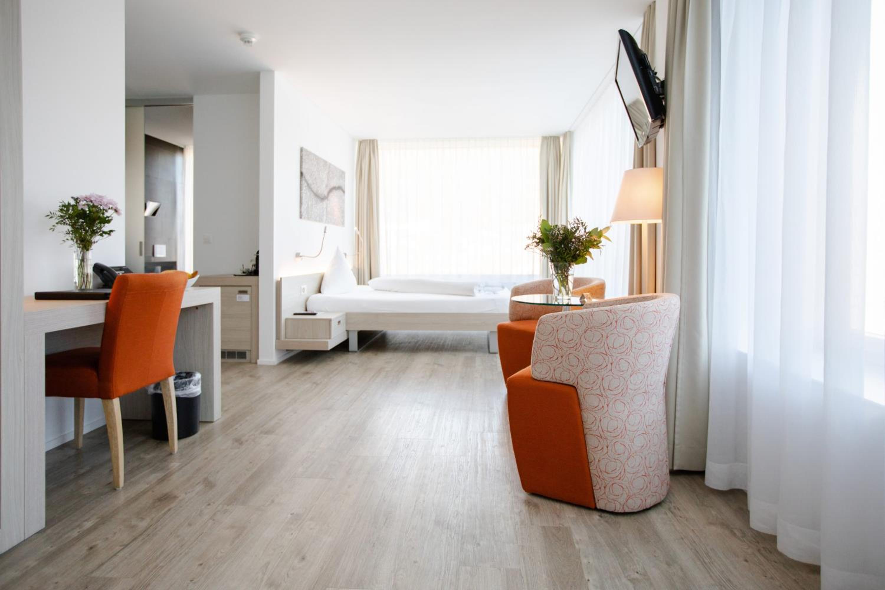 Deluxe Double Room with Mountain View