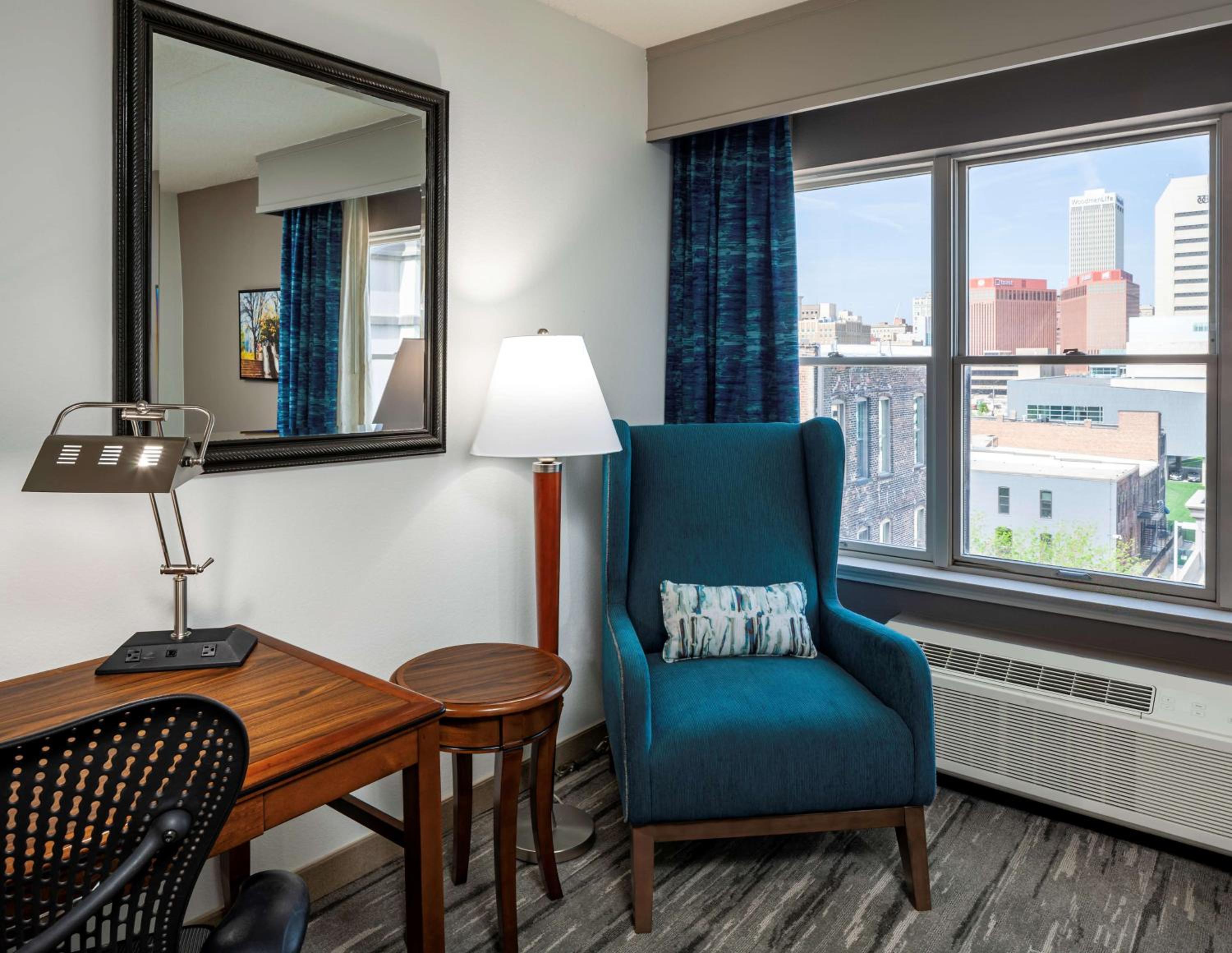 Queen Room with Two Queen Beds and Bath Tub - Mobility Accessible