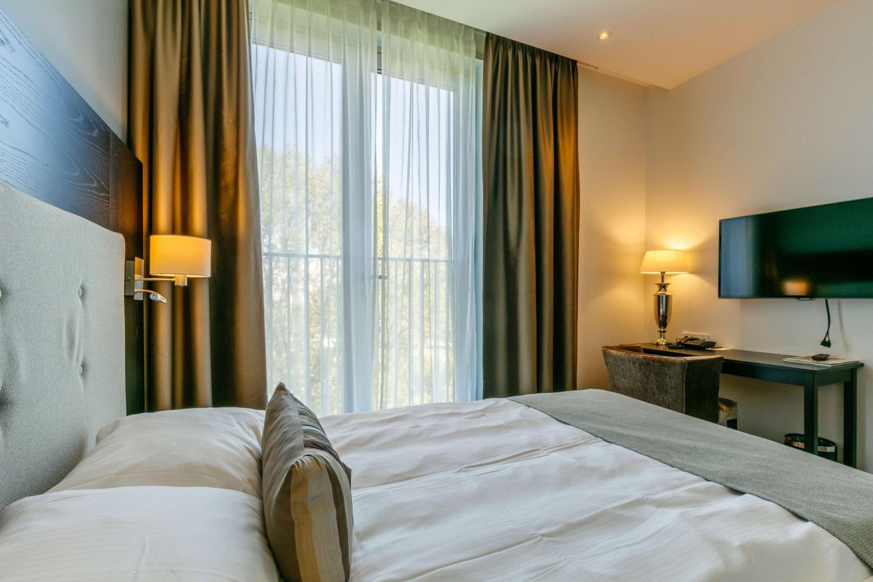 Superior Single Room