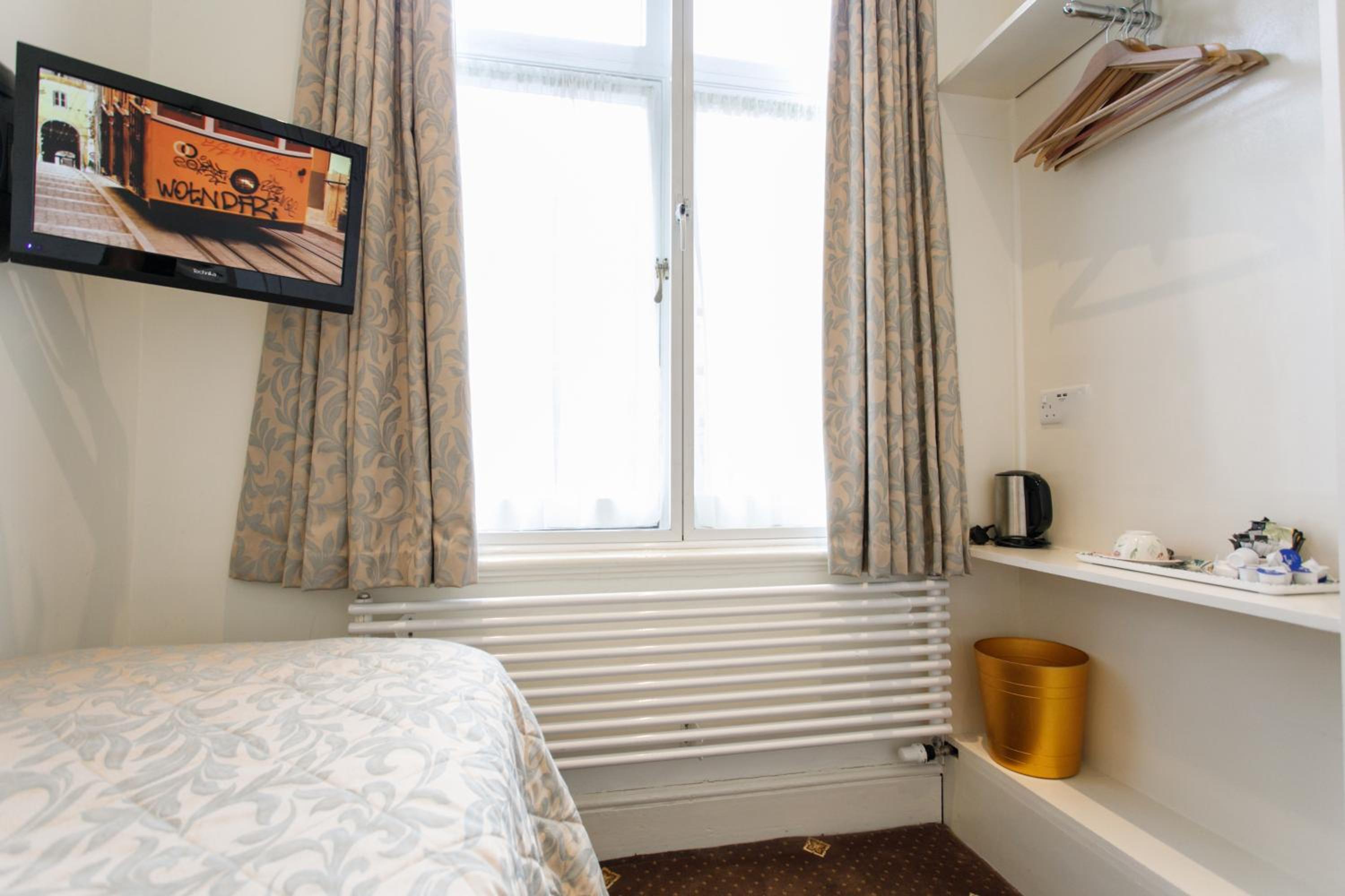 Single Room with Bathroom