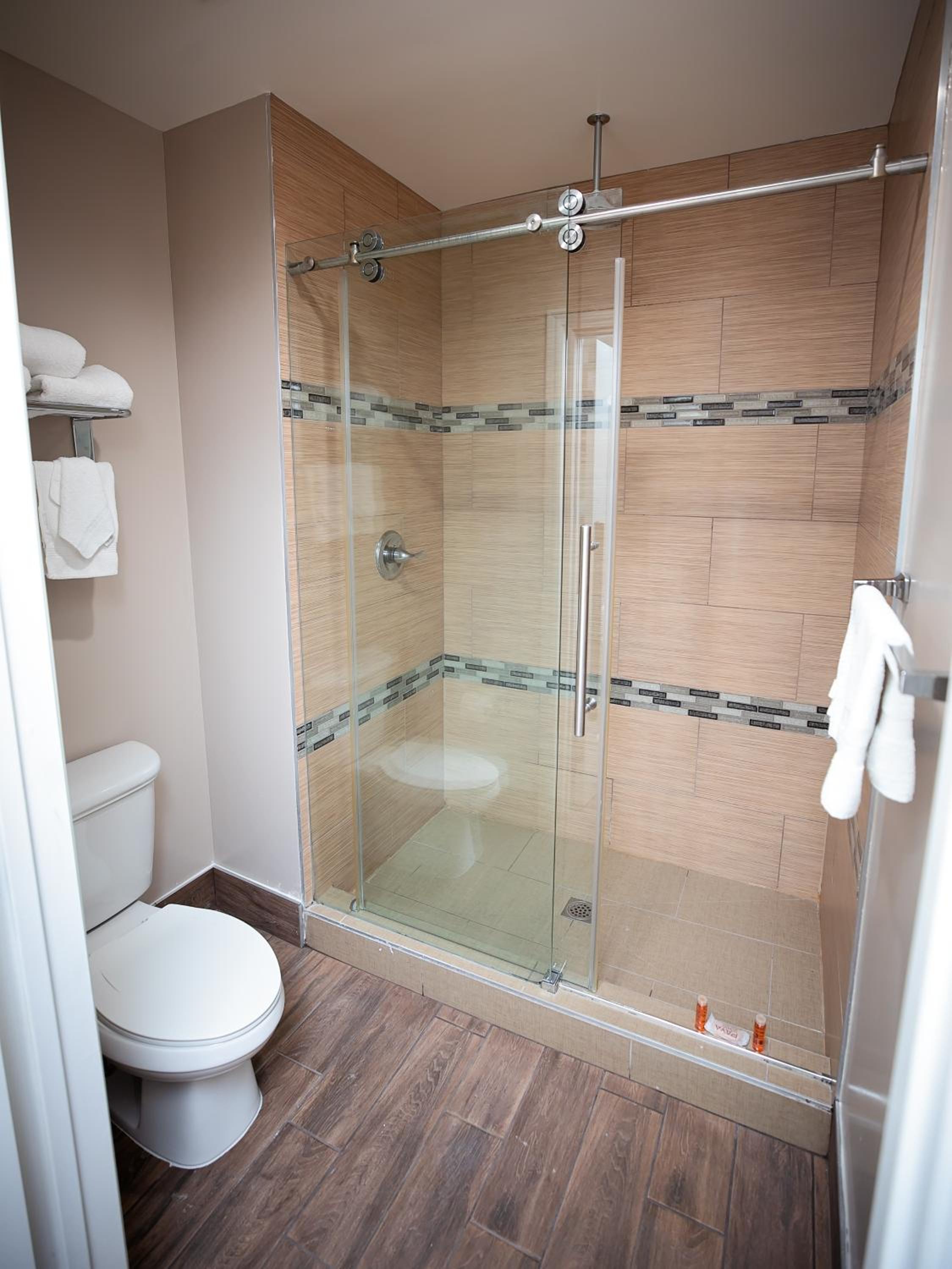 King Room with Spa Bath - Non-Smoking