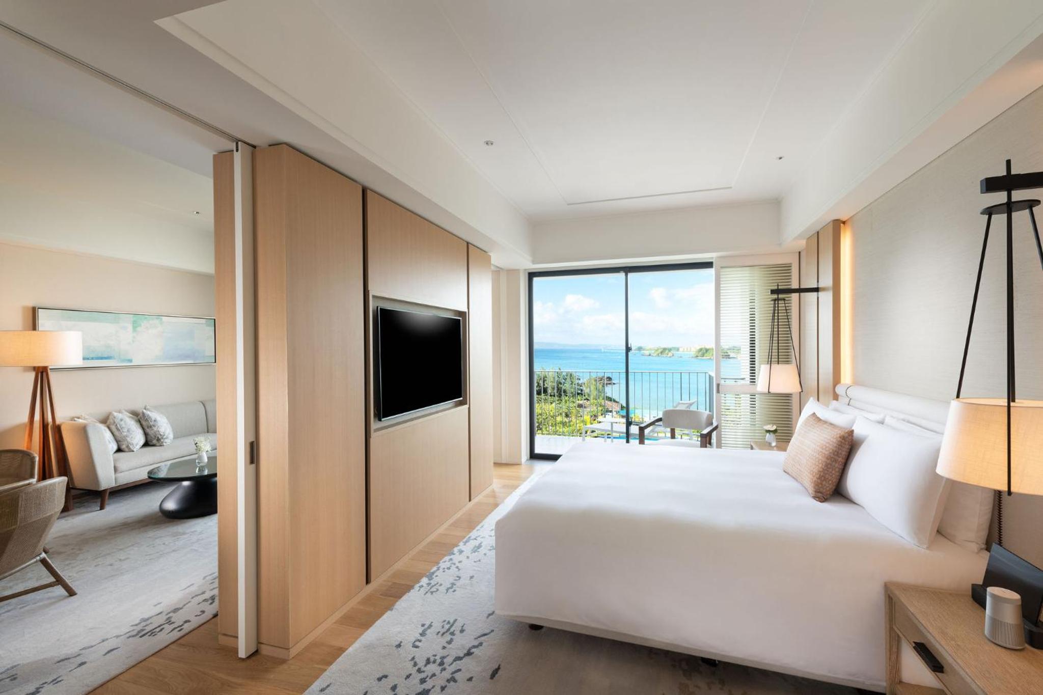 Executive Ocean Front Suite Twin