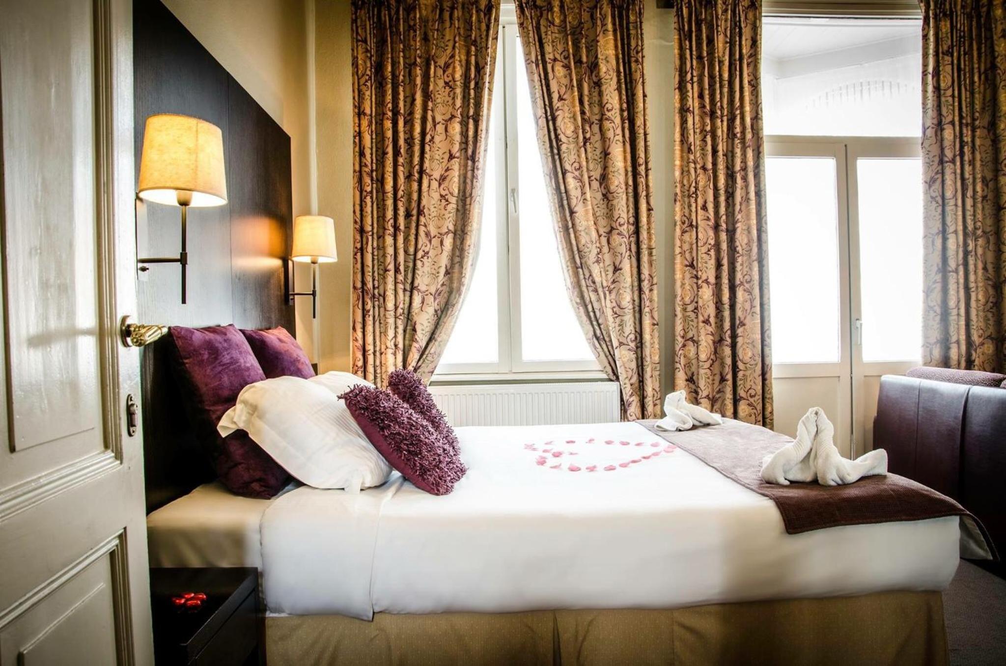 Family Room (4 Adults)