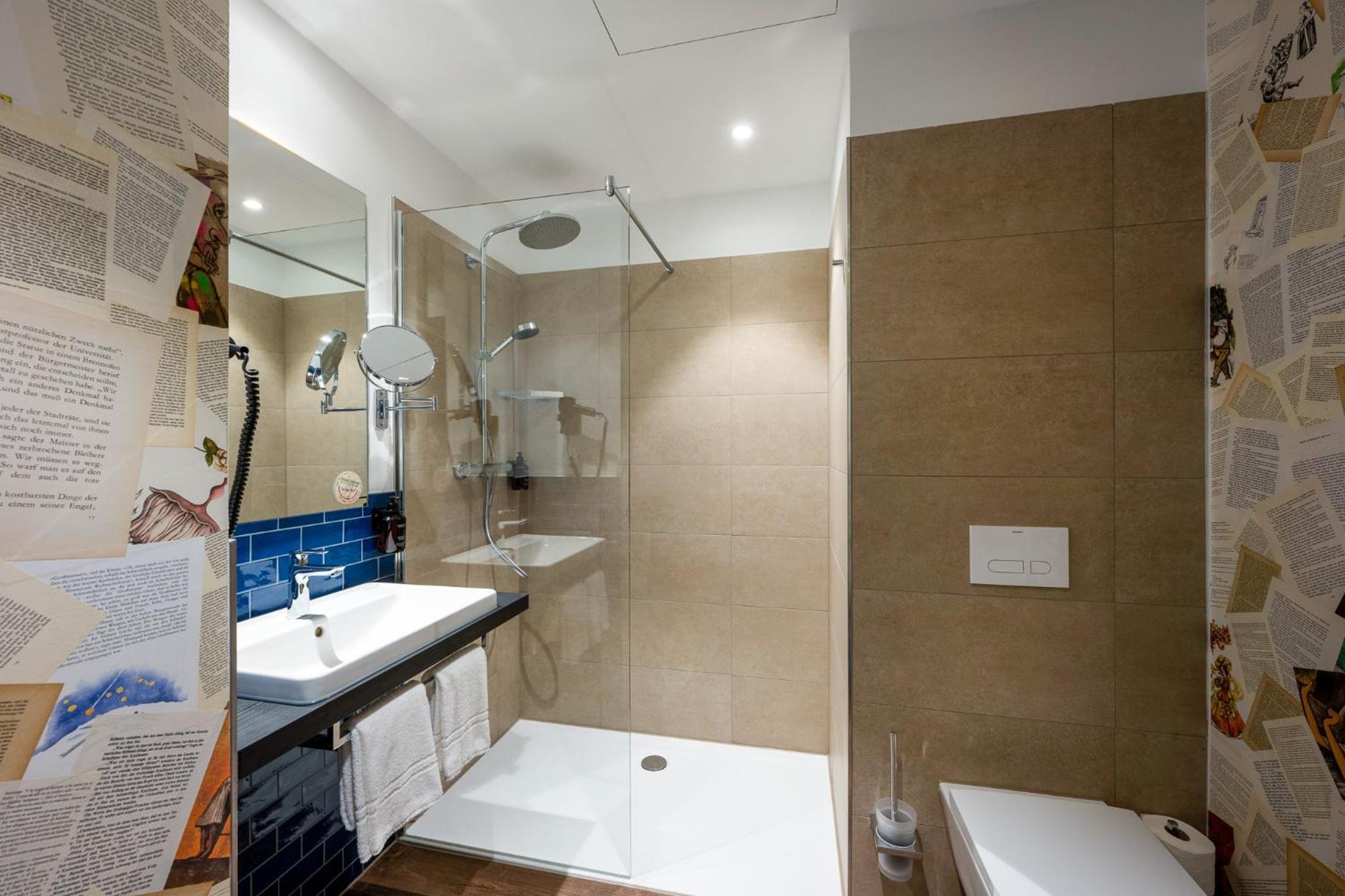 Doppelzimmer „COMFY“ mit Kingsize-Bett