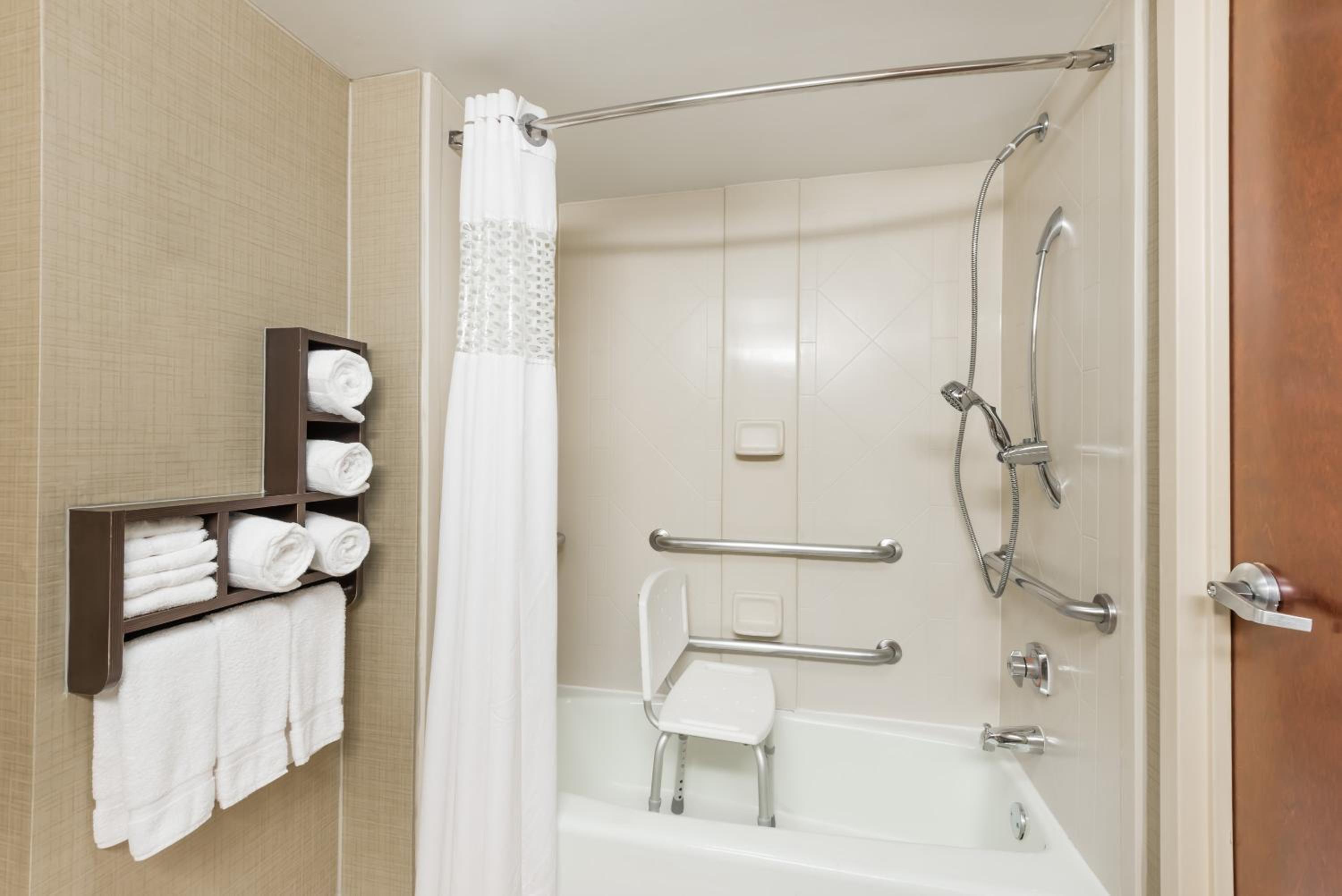 King Room - Disability Access/Non-Smoking