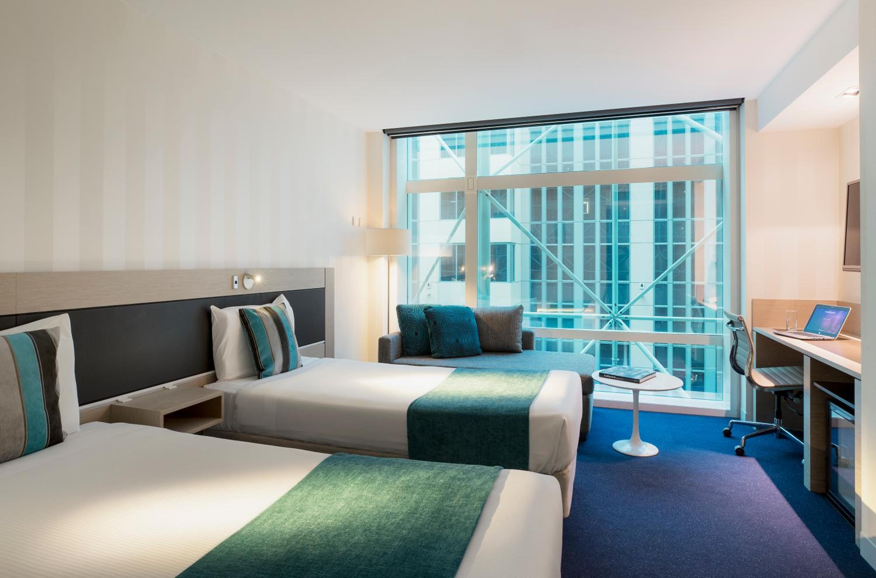 Standard Room with Two Single Beds