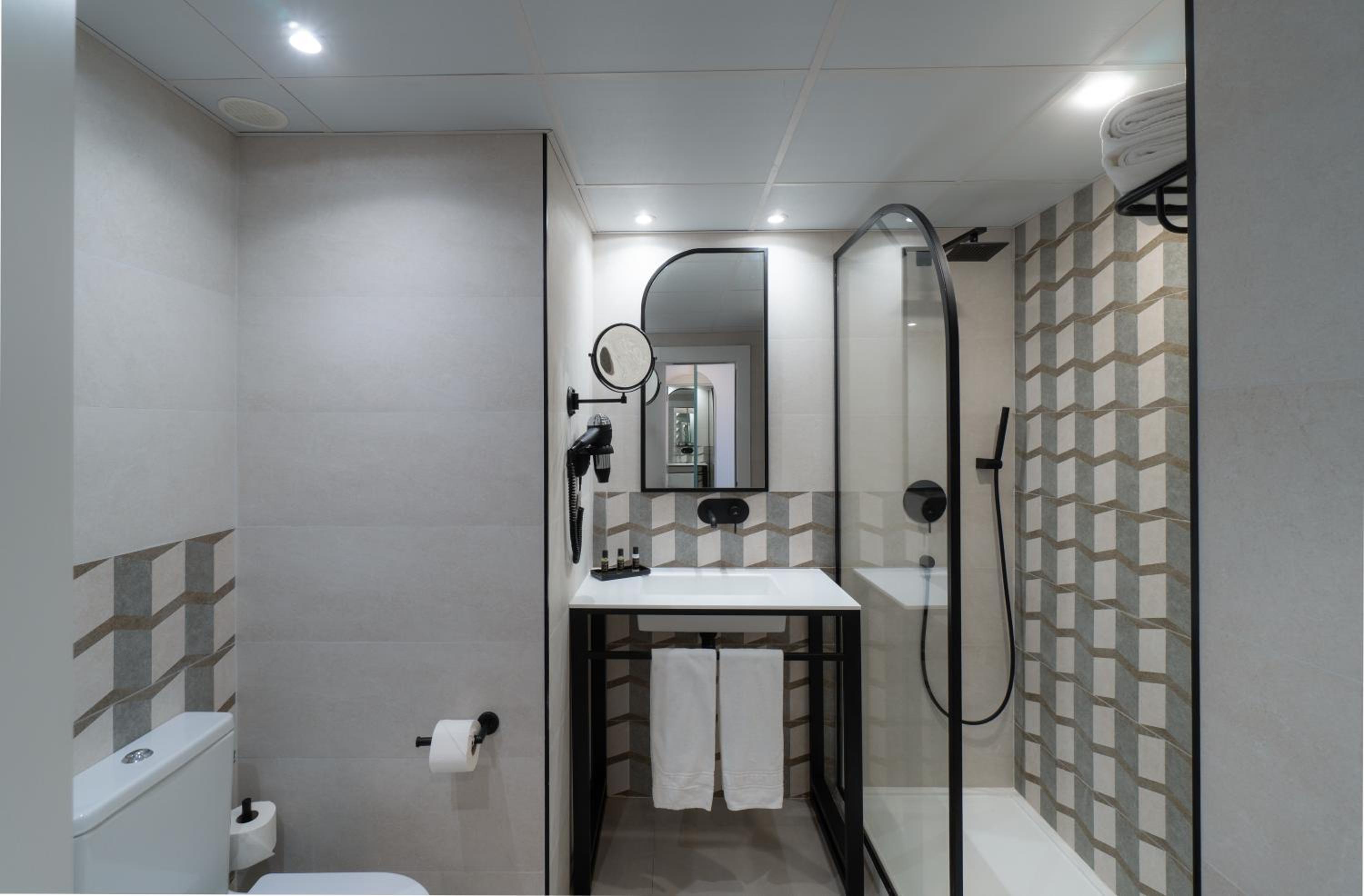 Superior Club Room with Pool View (2 Adults + 1 Child)