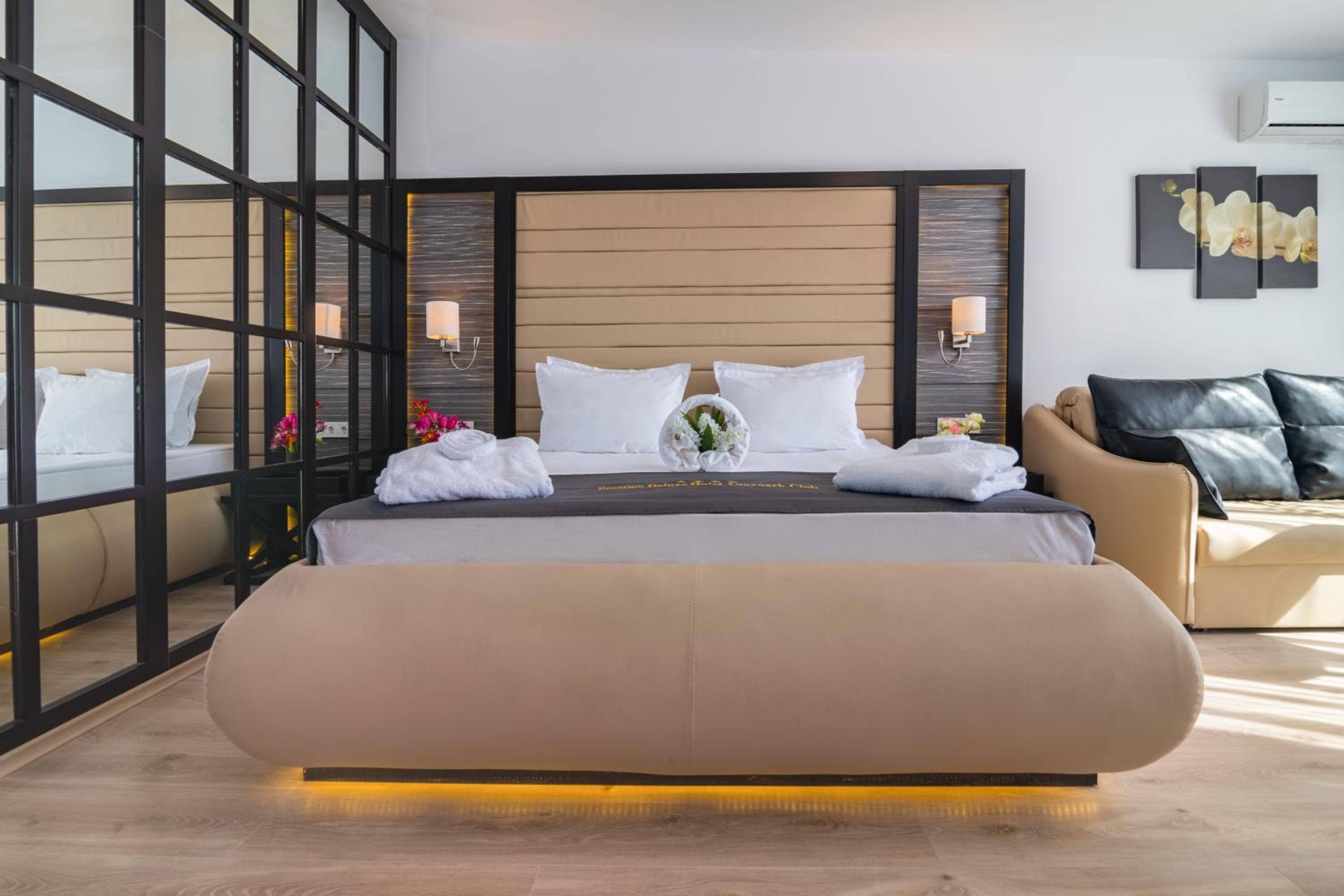 Premium Room with Balcony - Free Aquapark Access