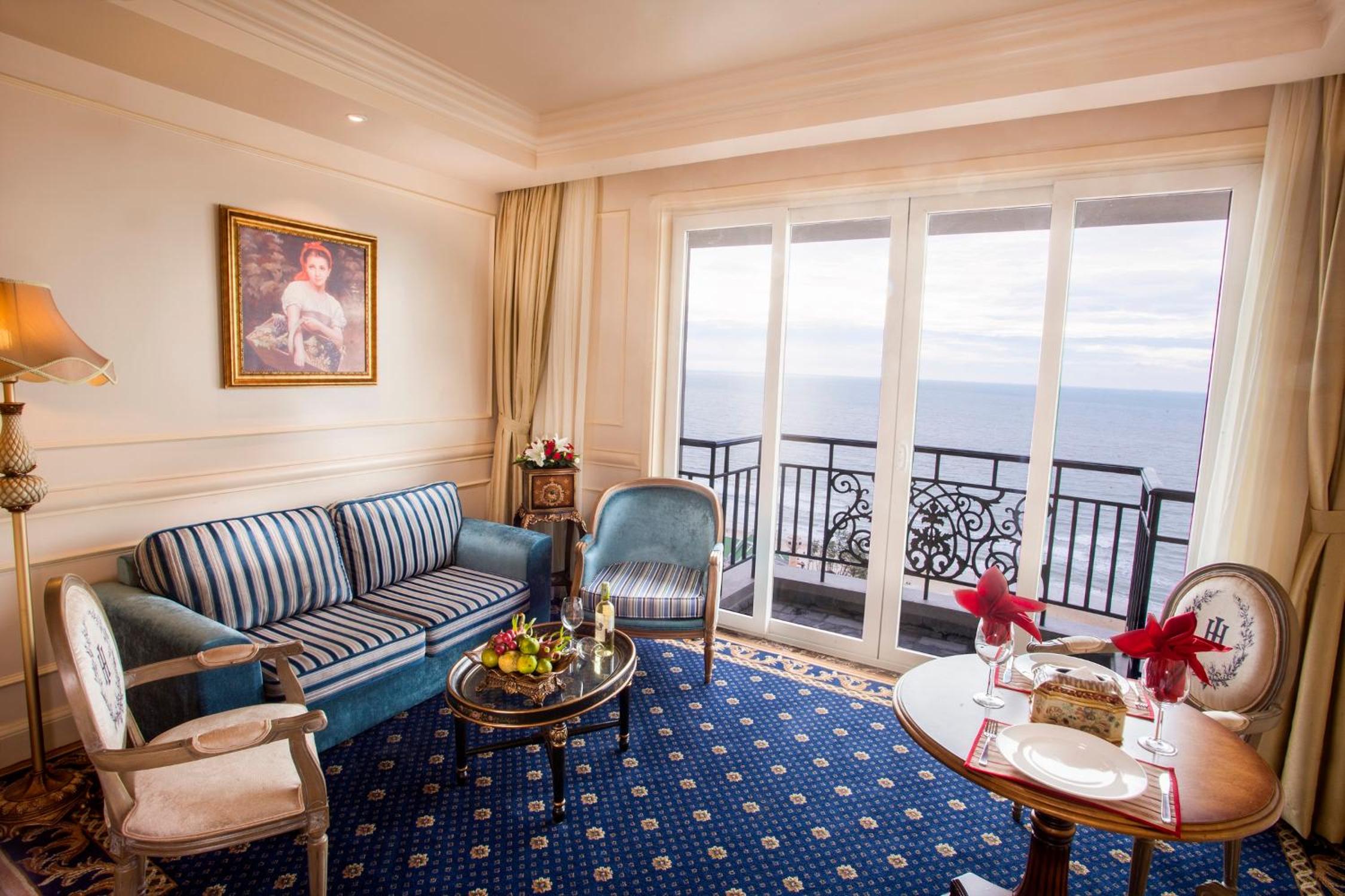 Residence King Oceanview