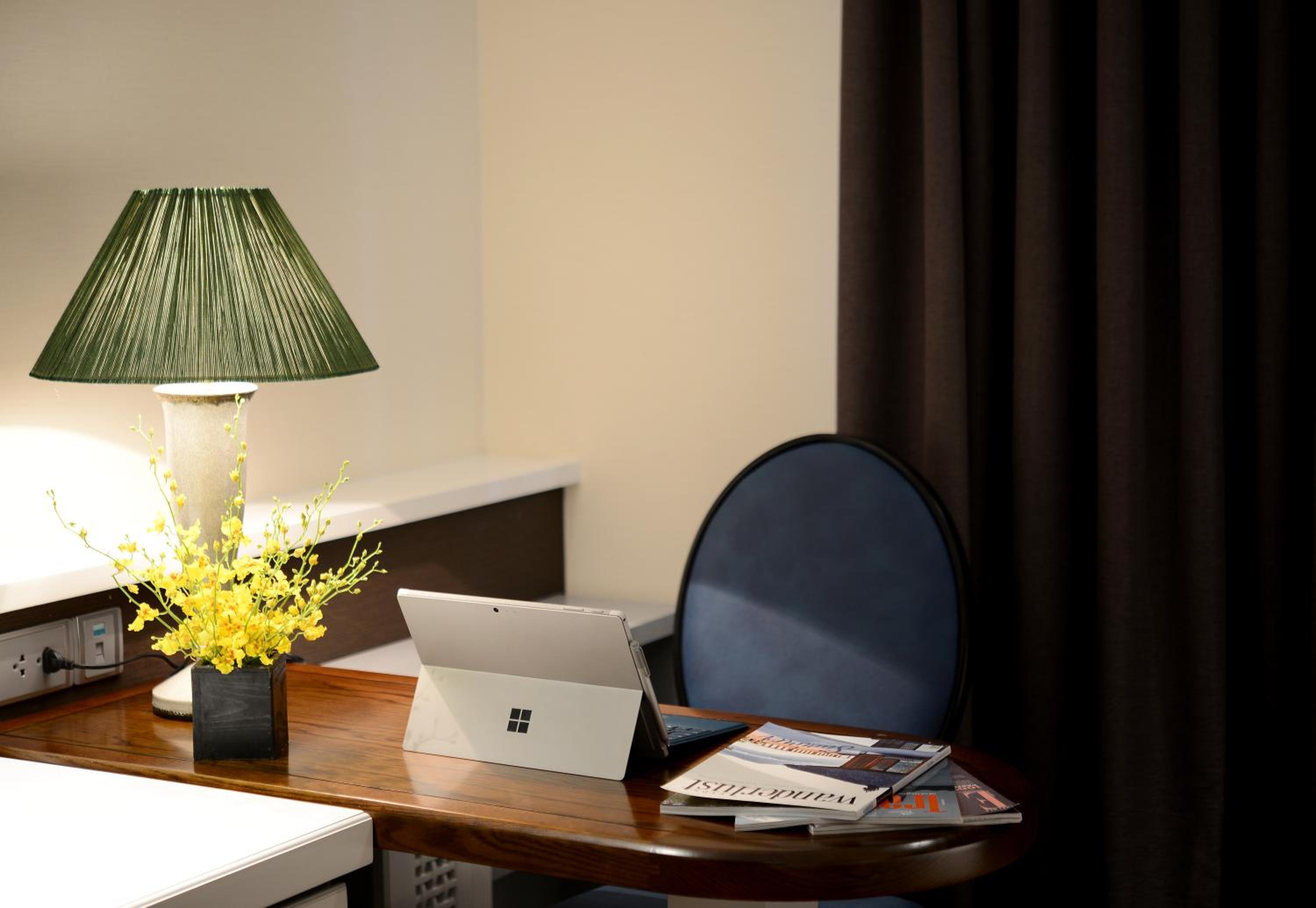 Deluxe Double or Twin Room with City View