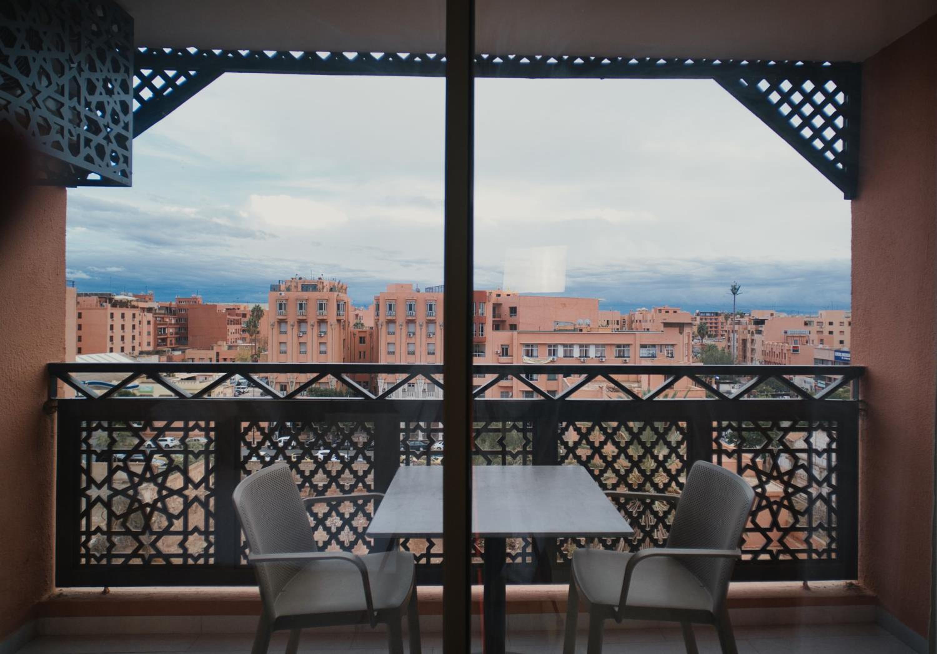 Deluxe Double or Twin Room with Pool View