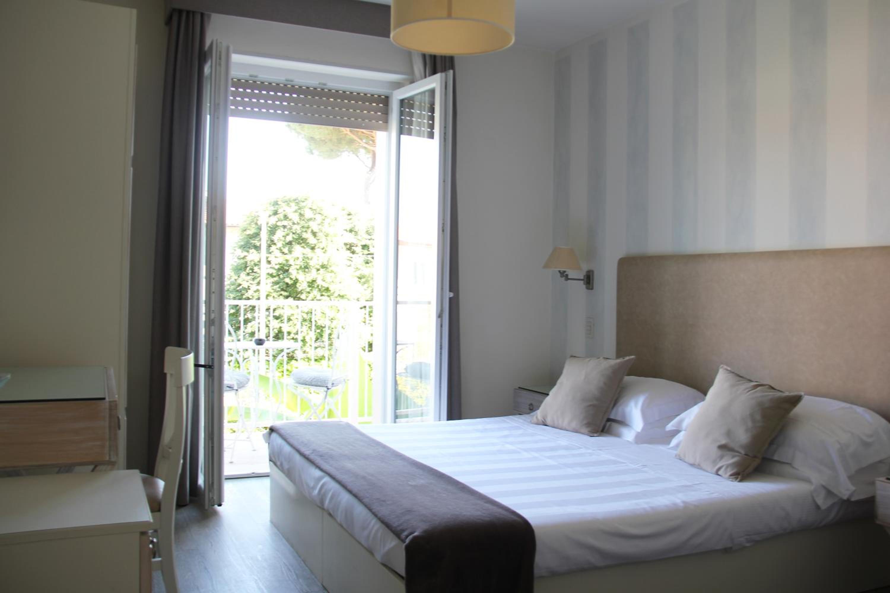 Triple Room with Balcony