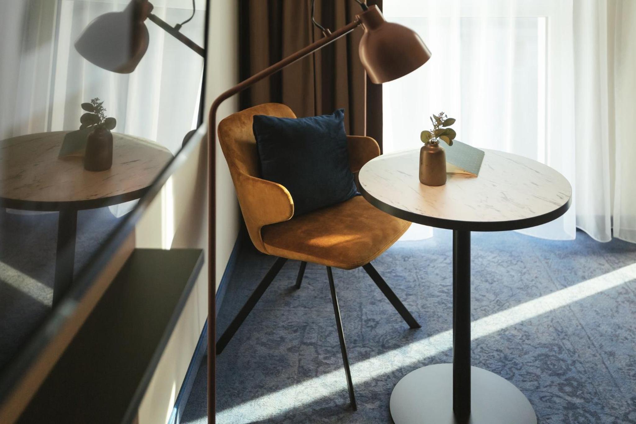 Standard Twin Room - Disability Access