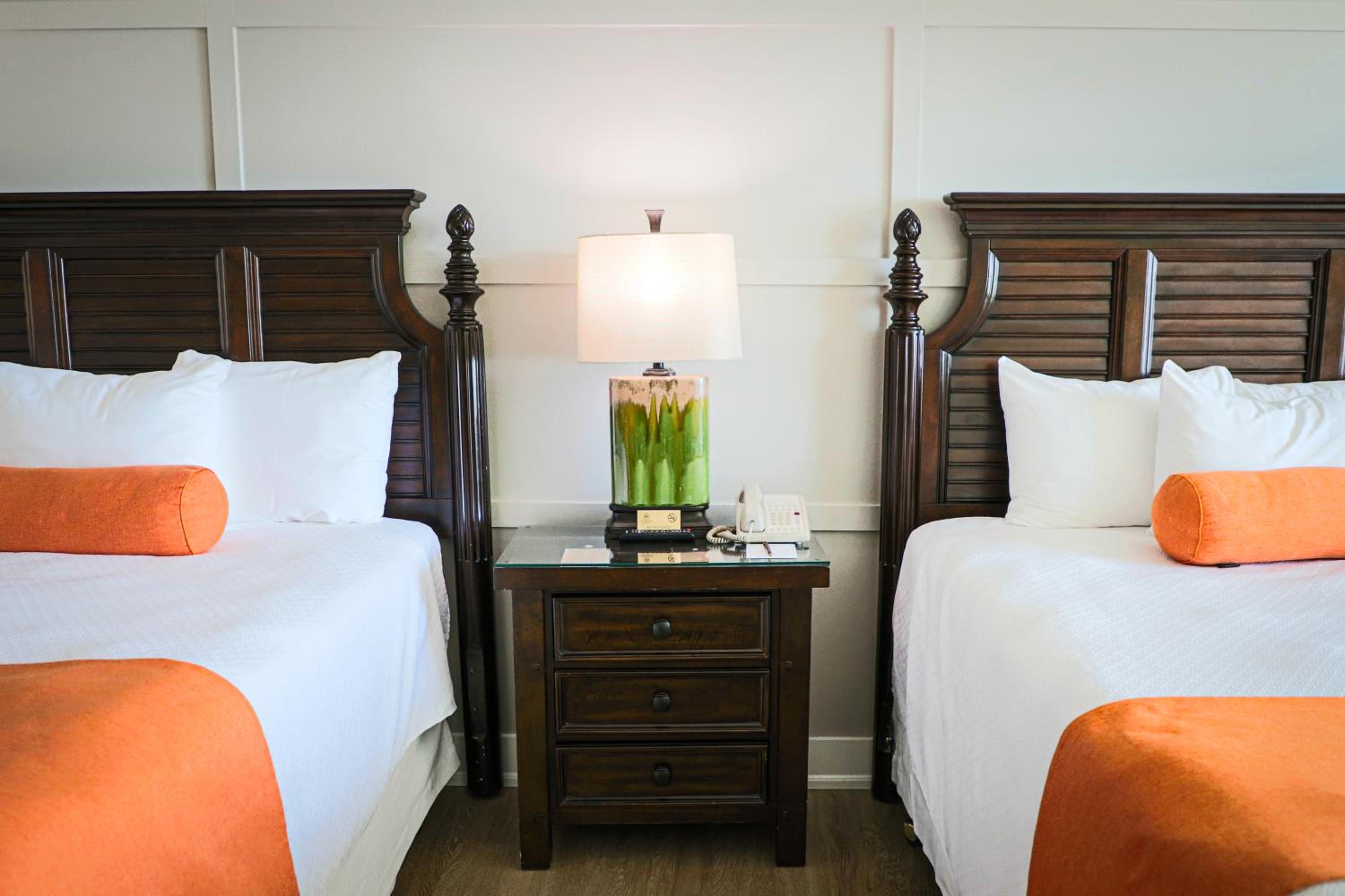 Superior Room Corner Balcony with 2 Queen Beds City View