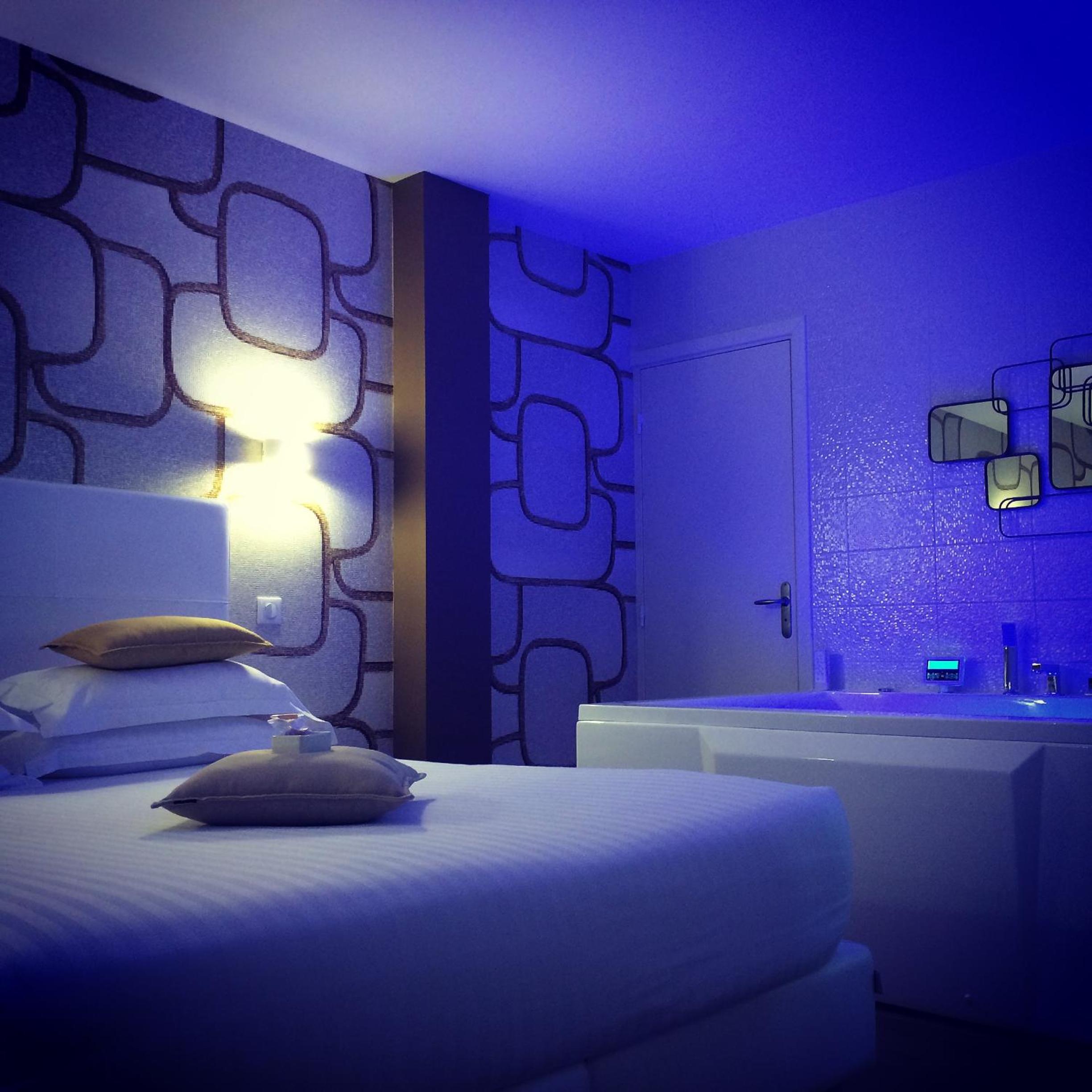 Annex Cottage in the garden with Hot Tub