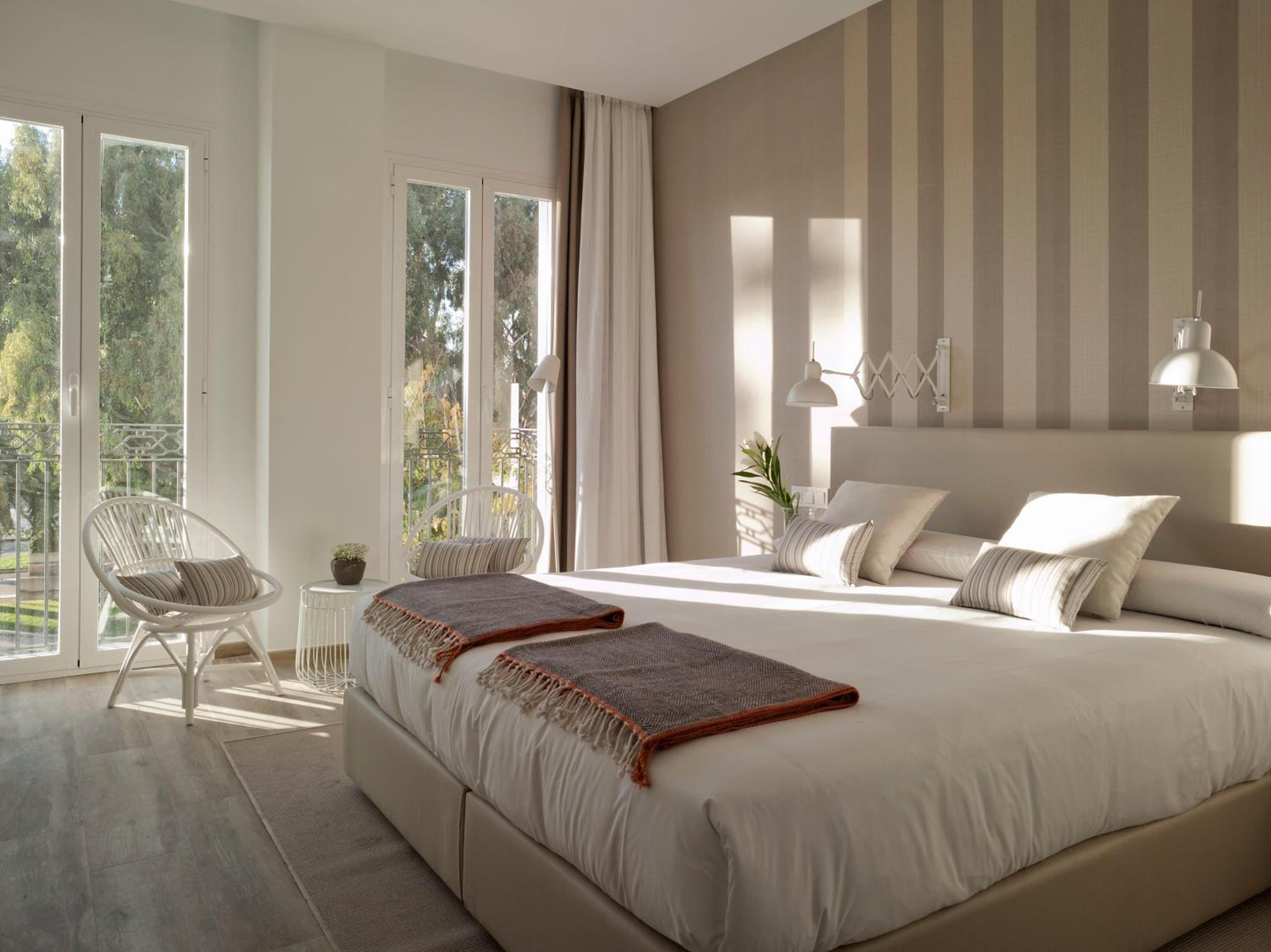Superior Double Room with City View