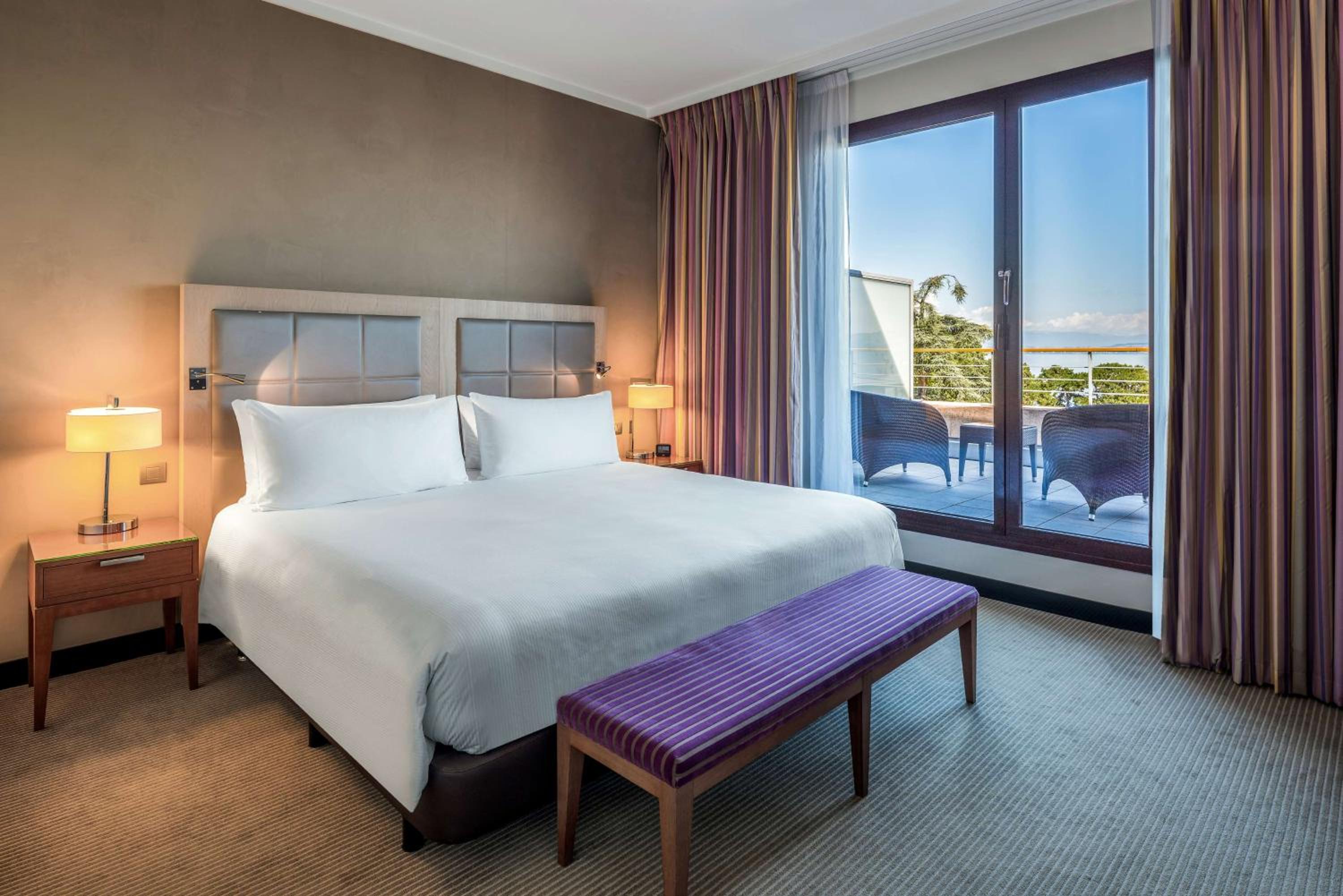 Executive King Suite