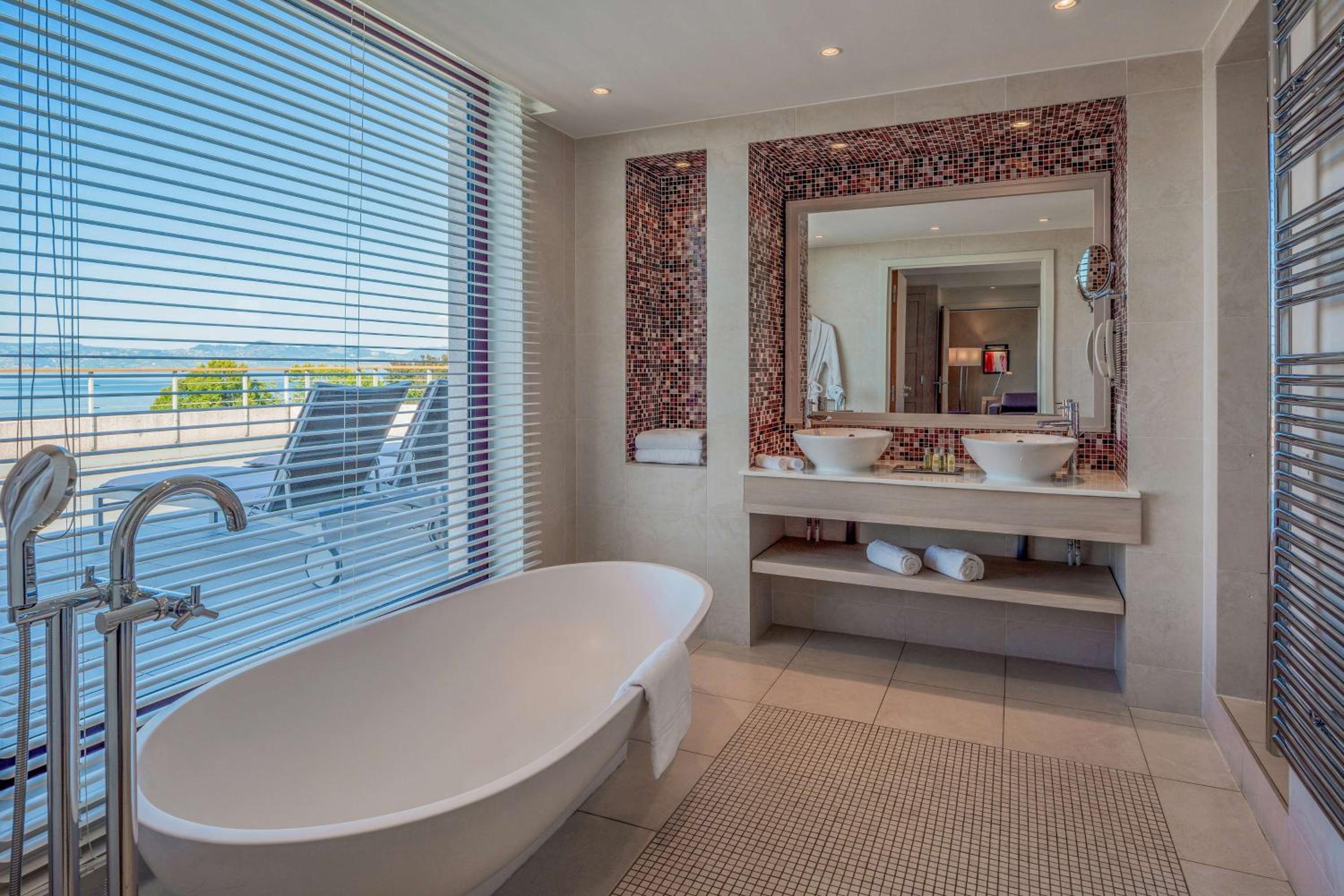 Executive King Suite